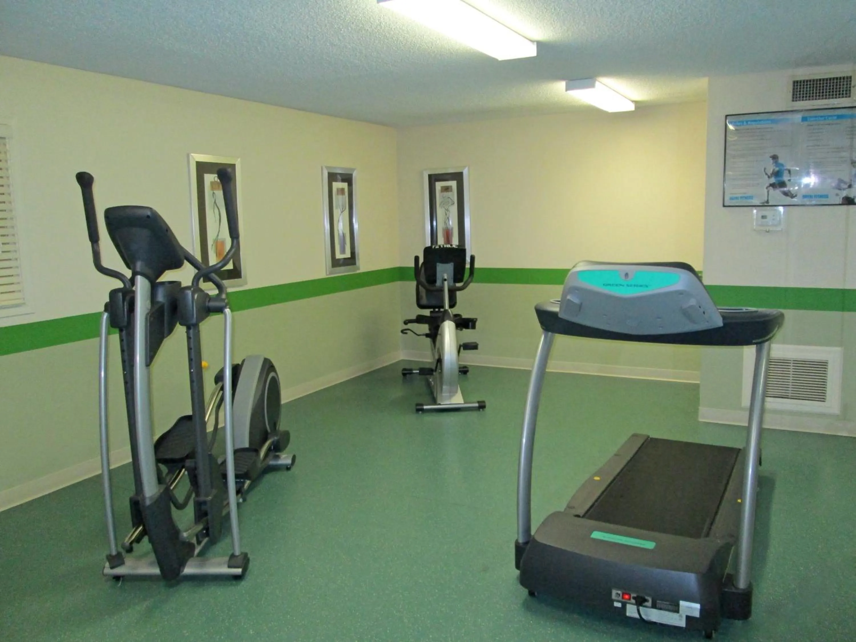 Fitness centre/facilities, Fitness Center/Facilities in Extended Stay America Suites - Dallas - Market Center