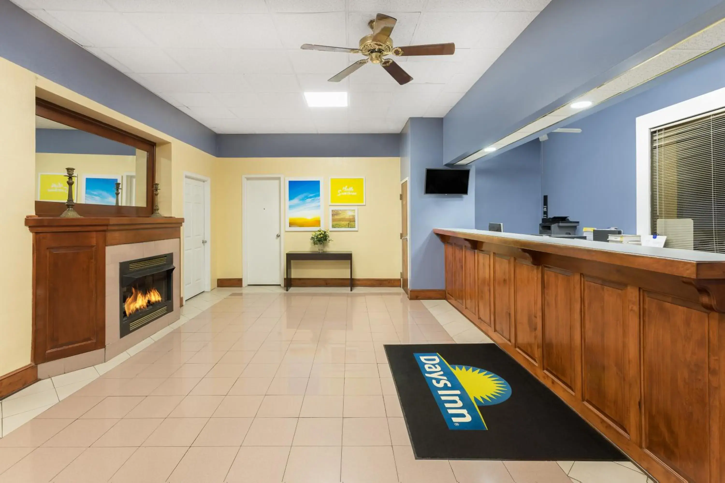 Lobby or reception in Days Inn by Wyndham Orangeburg South Lobby or reception in Days Inn by Wyndham Orangeburg South