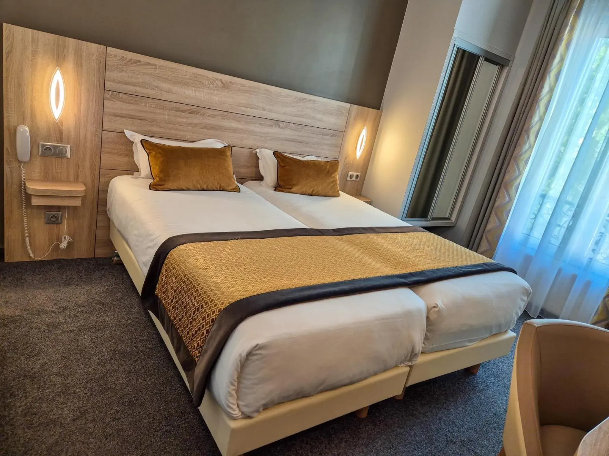 Bed in Hotel Champerret Elysees Bed in Hotel Champerret Elysees