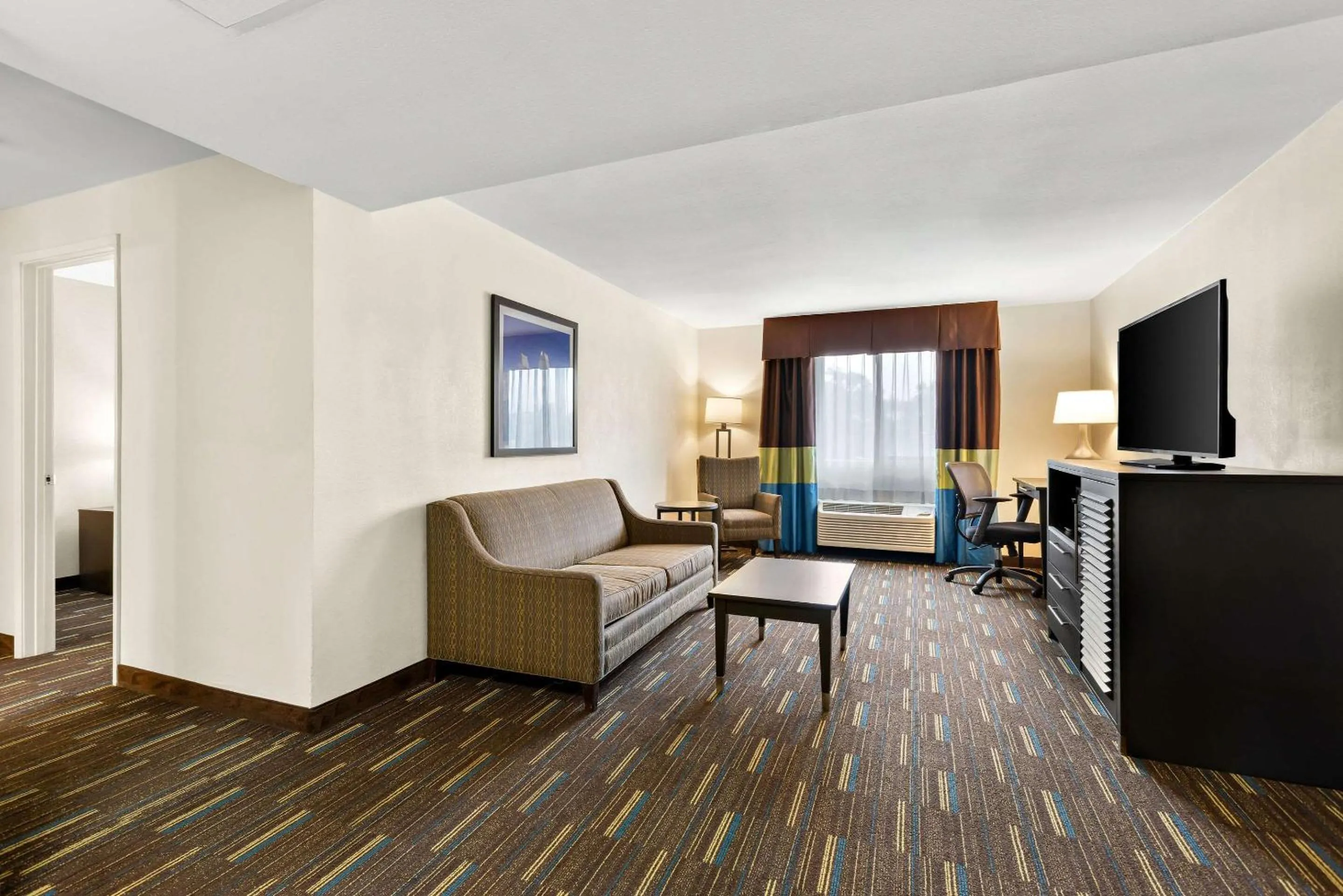 Living room in Comfort Inn Chula Vista San Diego South