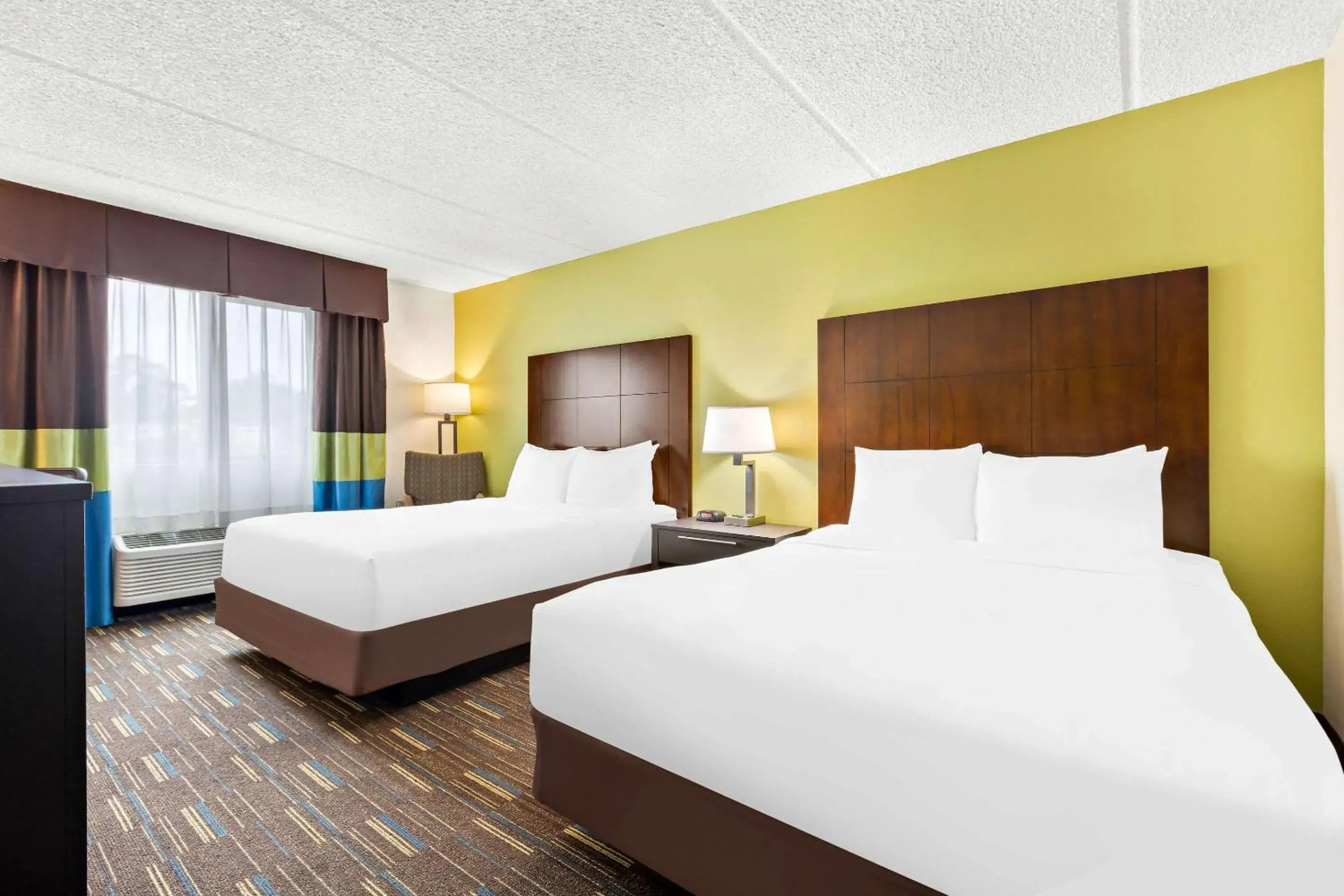 Bed in Comfort Inn Chula Vista San Diego South Bed in Comfort Inn Chula Vista San Diego South