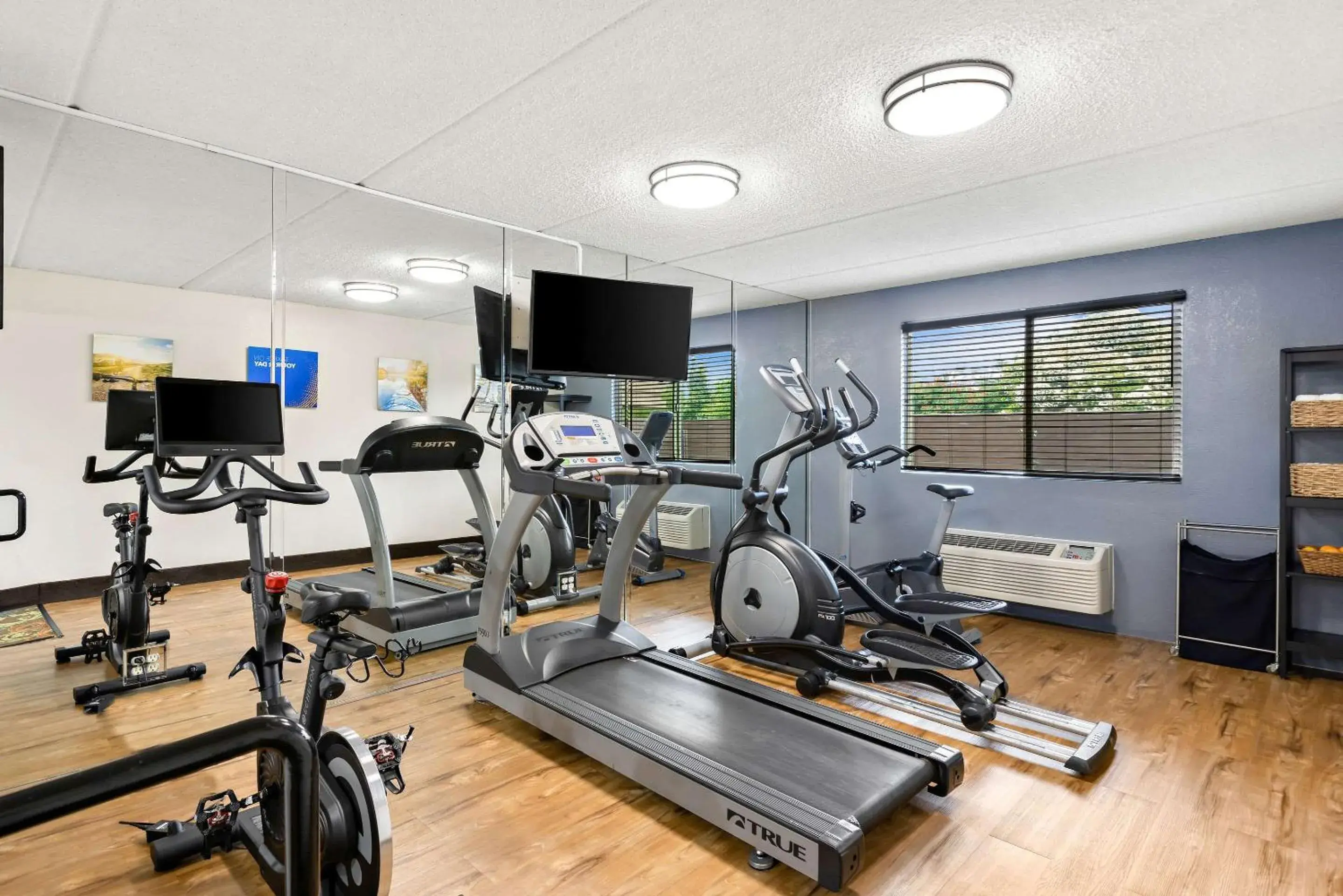 Fitness centre/facilities in Comfort Inn Chula Vista San Diego South Fitness centre/facilities in Comfort Inn Chula Vista San Diego South