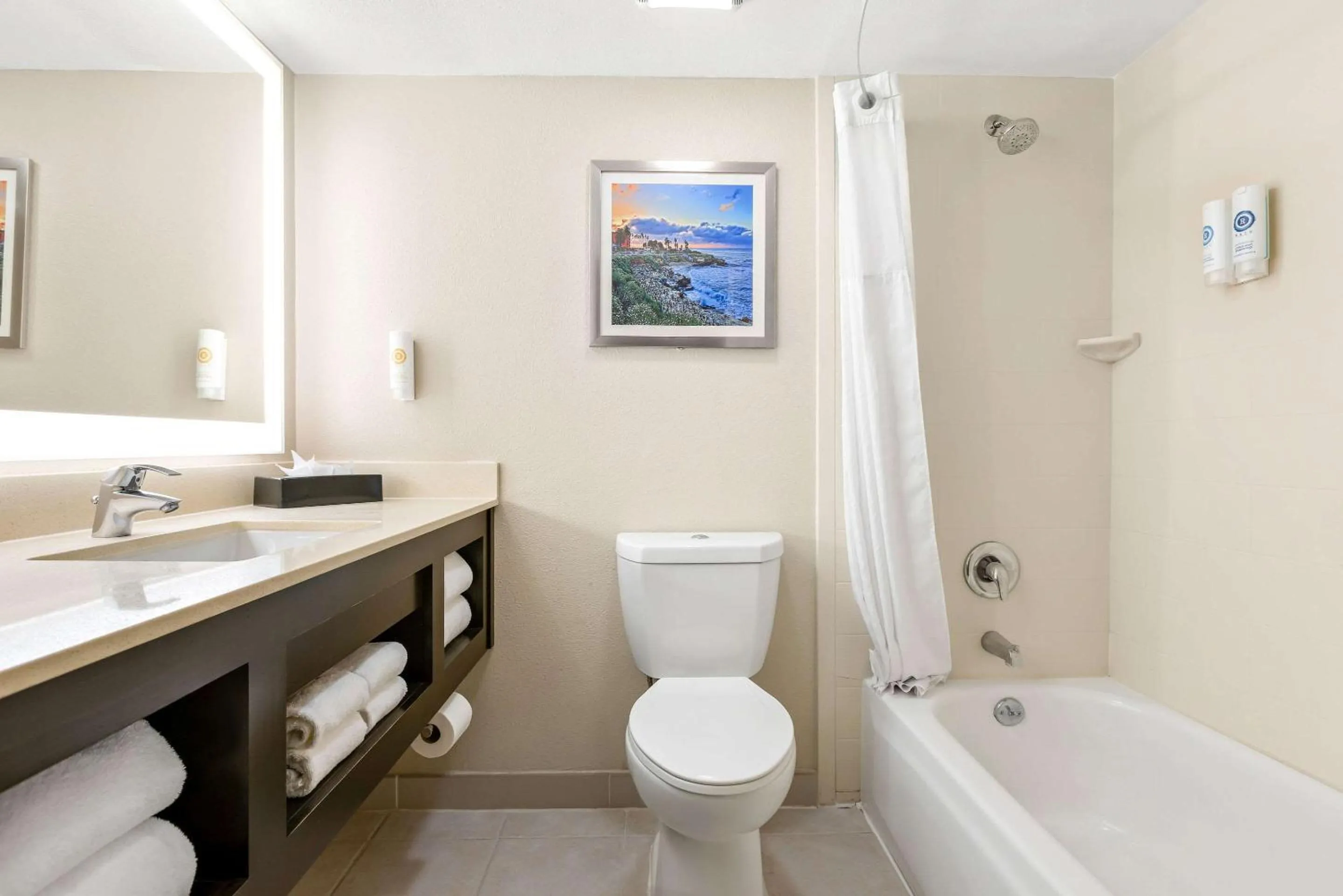 Bedroom in Comfort Inn Chula Vista San Diego South