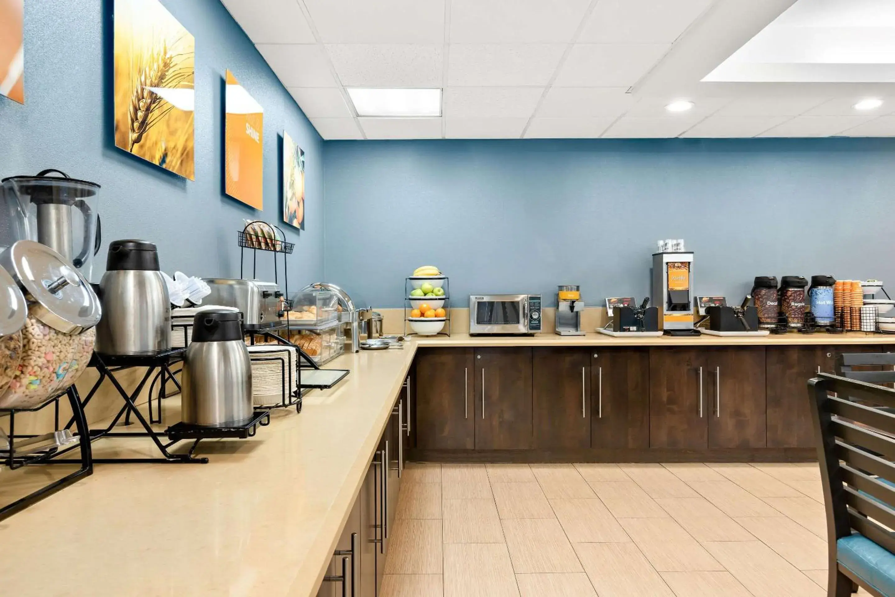 Breakfast in Comfort Inn Chula Vista San Diego South Breakfast in Comfort Inn Chula Vista San Diego South