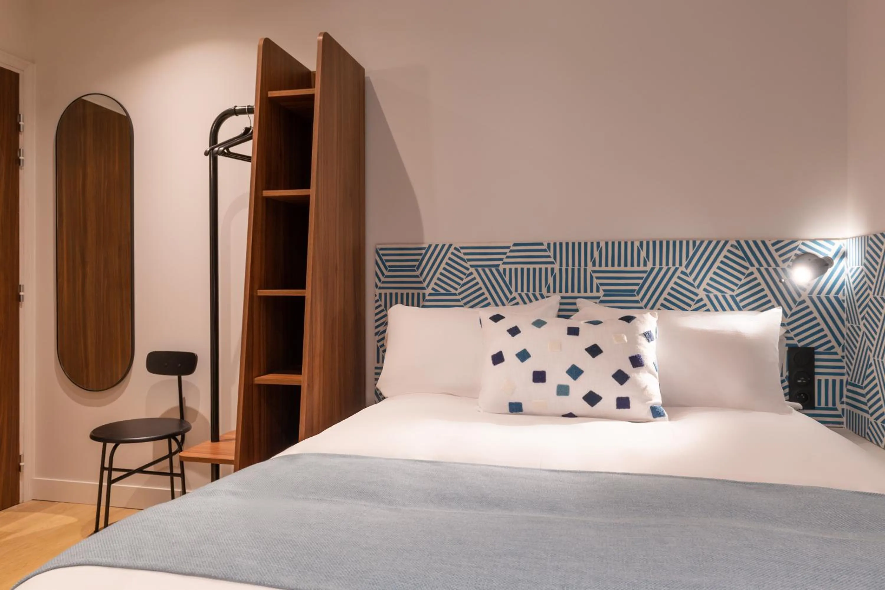 Bed in Paris Art Hotel Quartier Latin by Malone