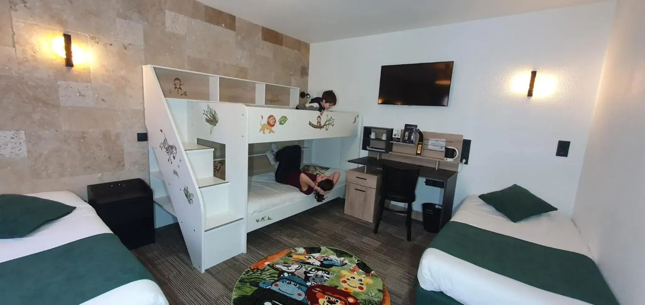 Family Room - 4/5 People in Hôtel du Moulin de la Brevette Family Room - 4/5 People in Hôtel du Moulin de la Brevette