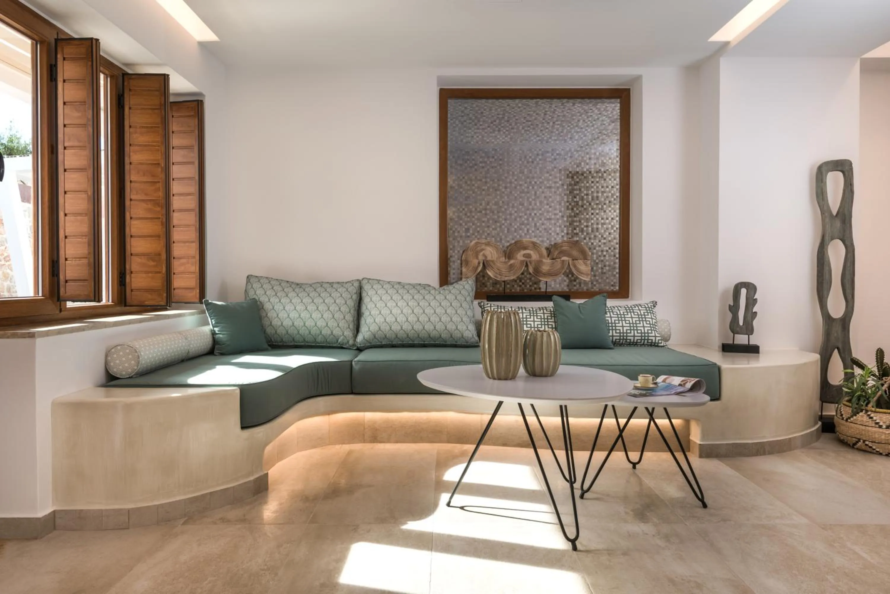 Seating area in Marvarit Suites