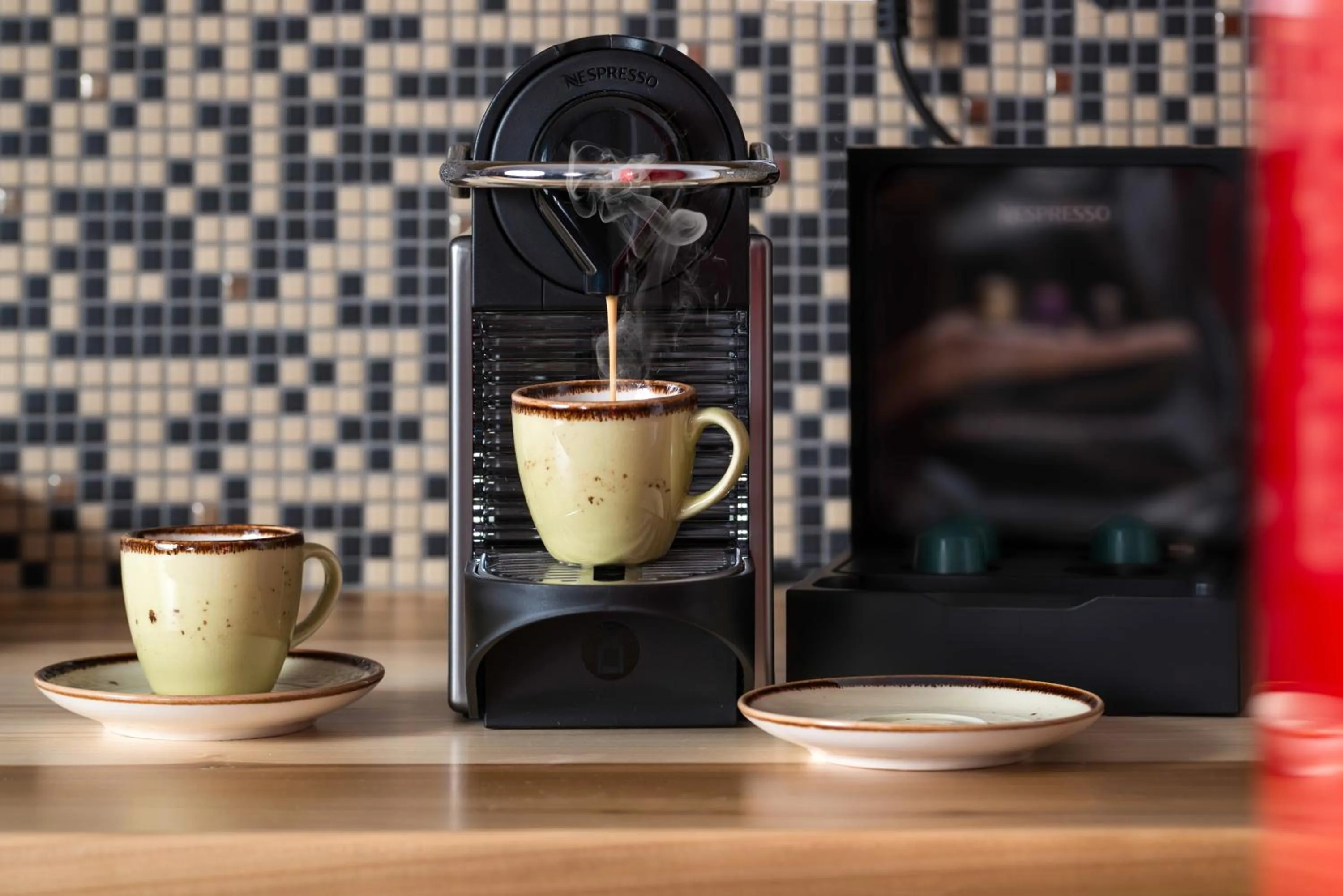 Coffee/tea facilities in Marvarit Suites