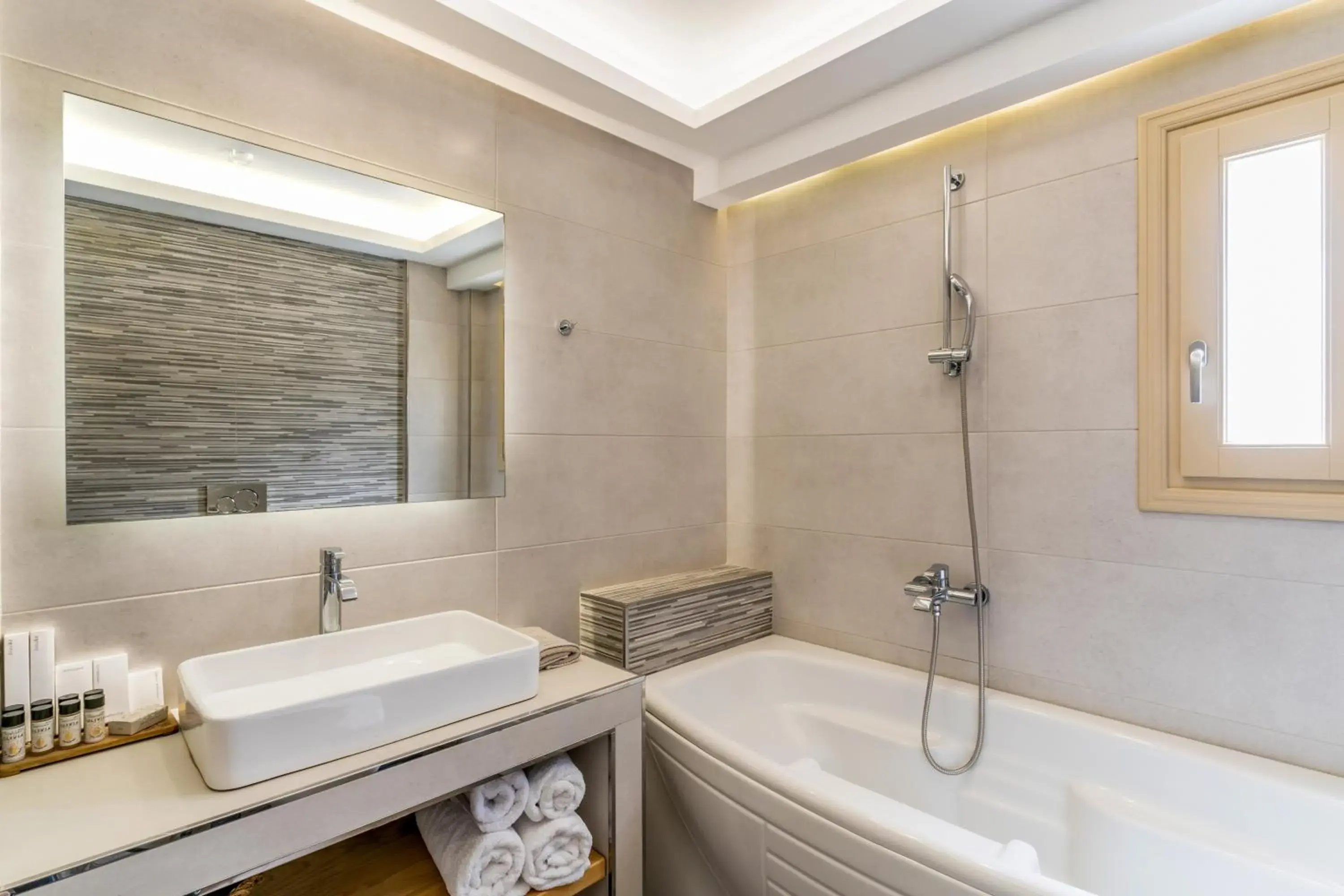 Executive Suite in Marvarit Suites Executive Suite in Marvarit Suites