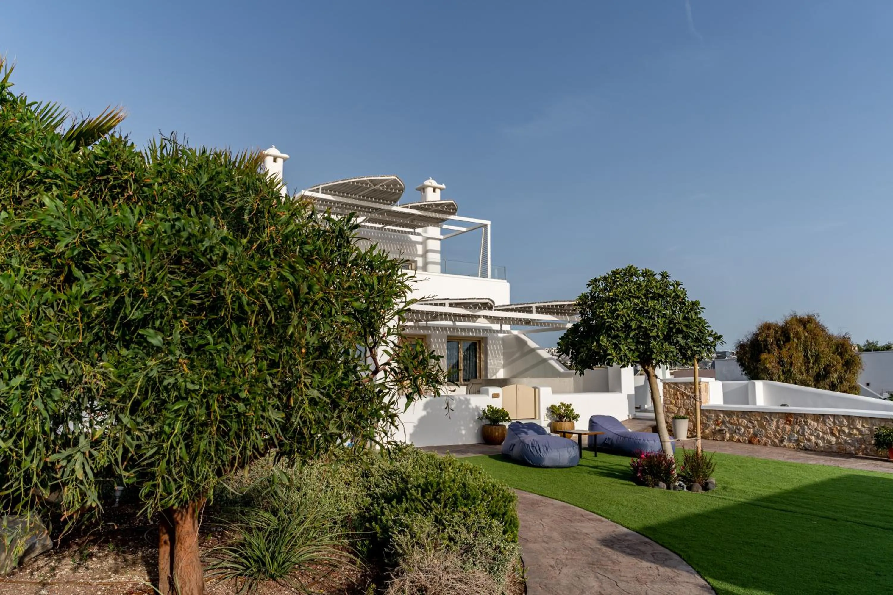 Garden in Marvarit Suites