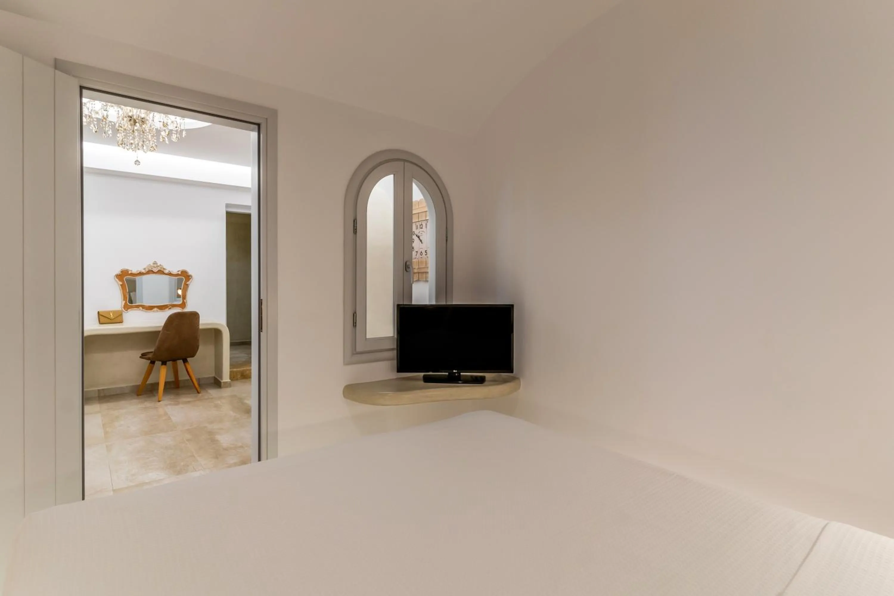 TV and multimedia in Marvarit Suites