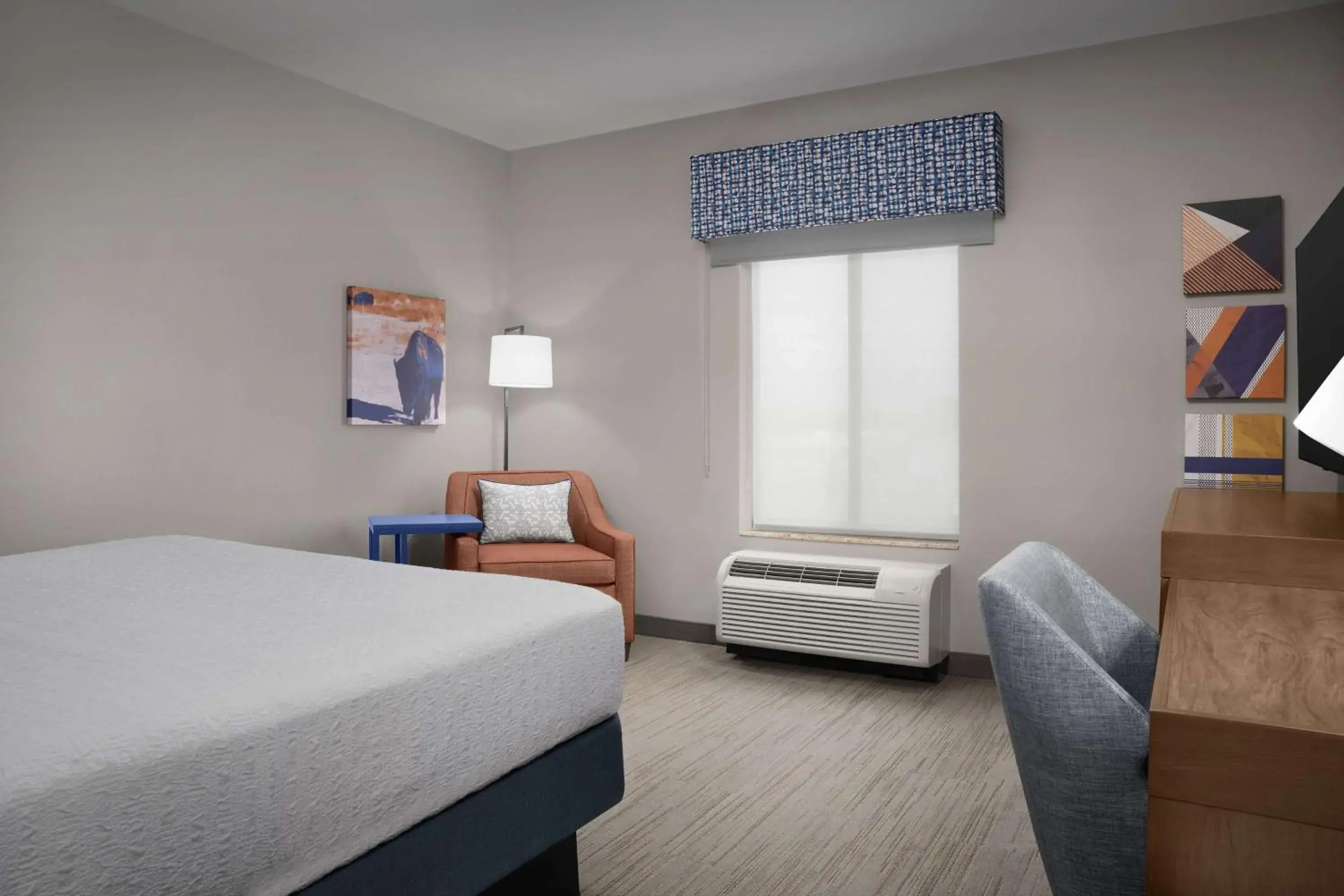 Bed in Hampton Inn & Suites Williston Bed in Hampton Inn & Suites Williston