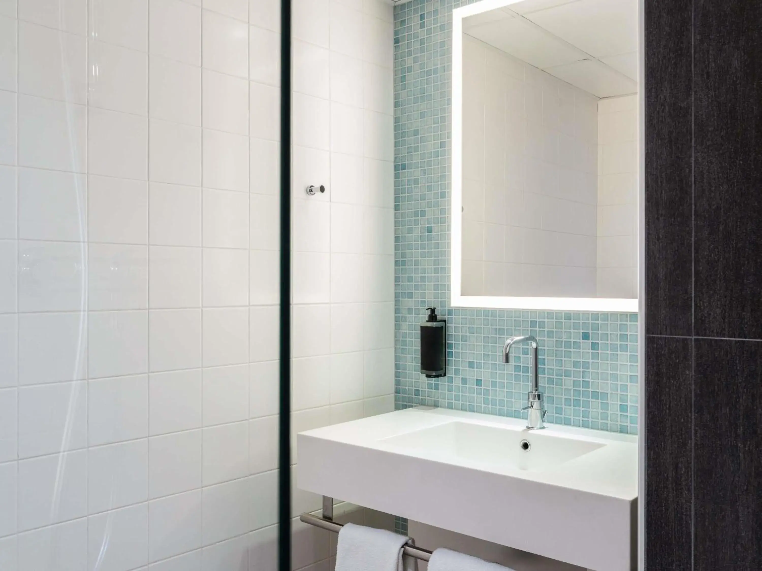 Bedroom in ibis Styles Paris Porte d'Orléans Bedroom in ibis Styles Paris Porte d'Orléans