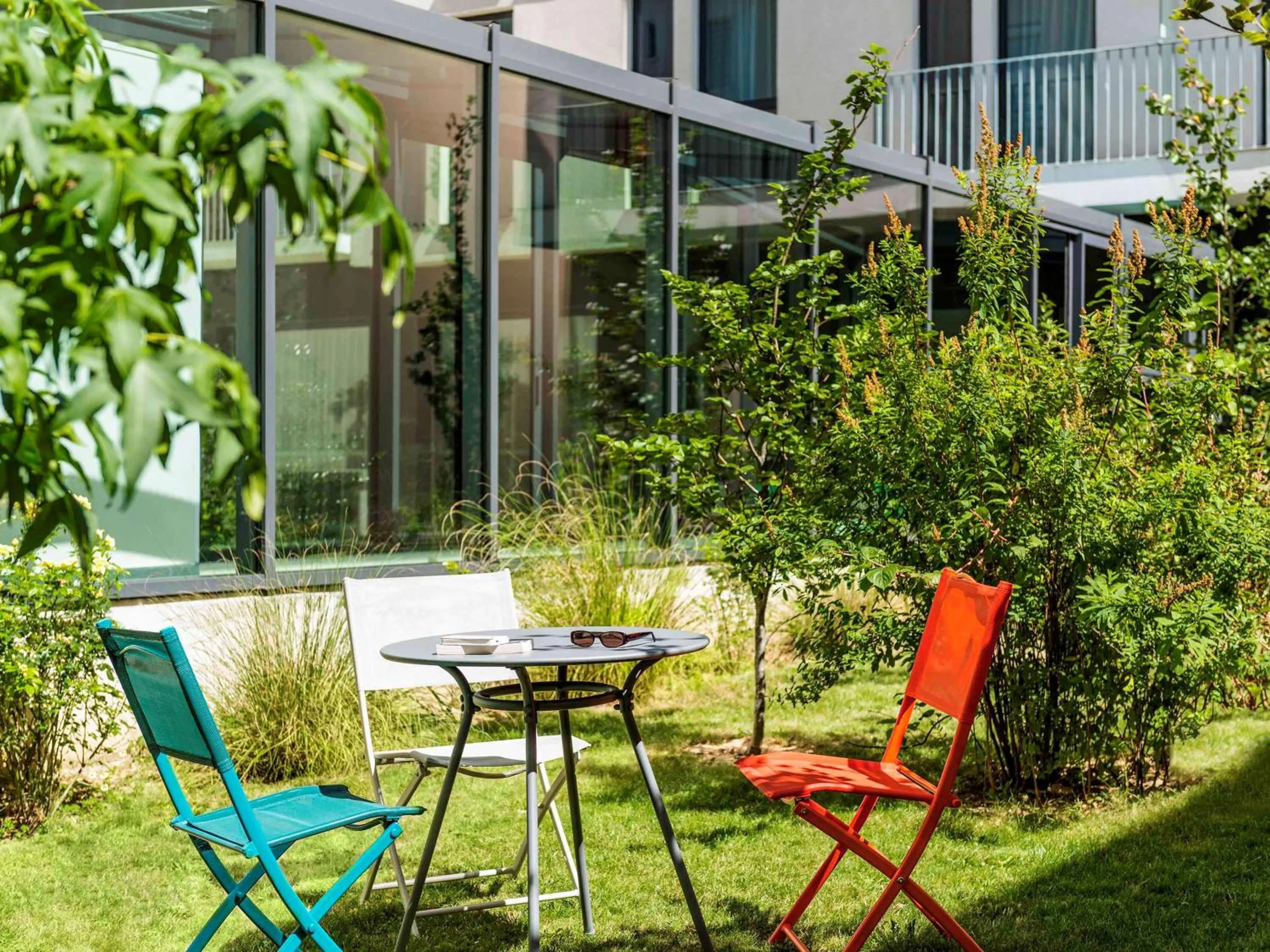 Patio in ibis Styles Paris Porte d'Orléans