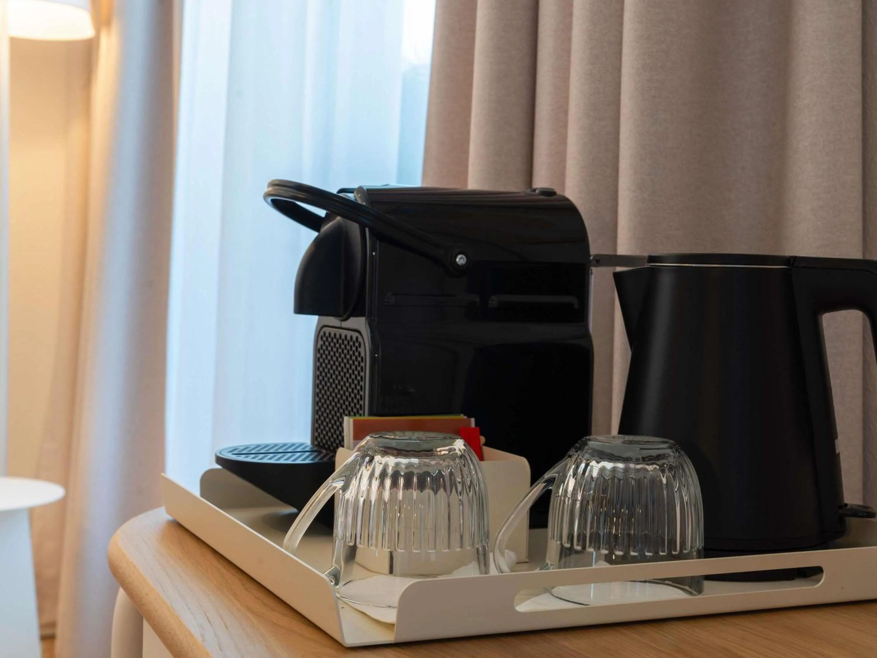 Bedroom in ibis Styles Paris Porte d'Orléans