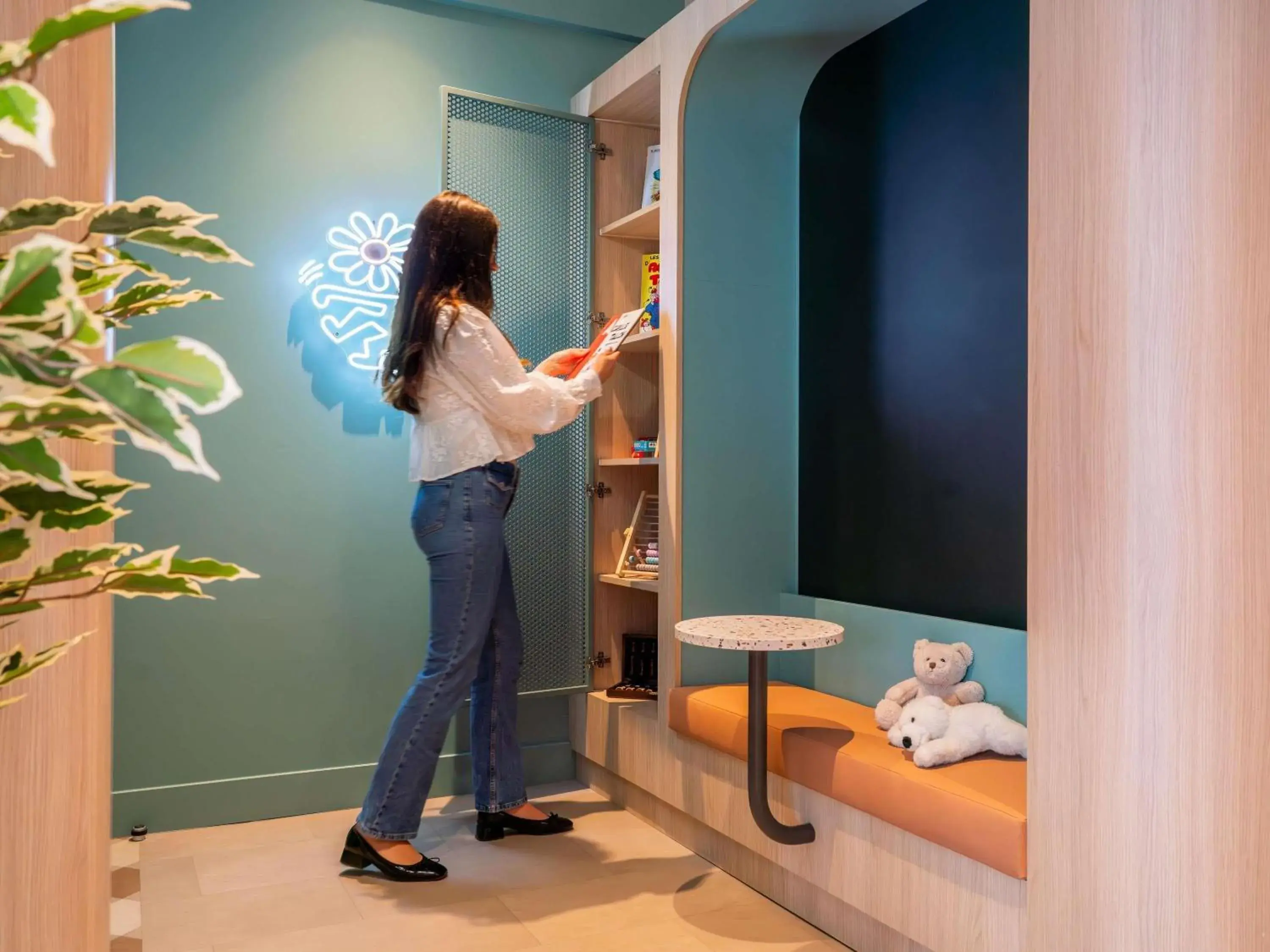 Property building in ibis Styles Paris Porte d'Orléans Property building in ibis Styles Paris Porte d'Orléans