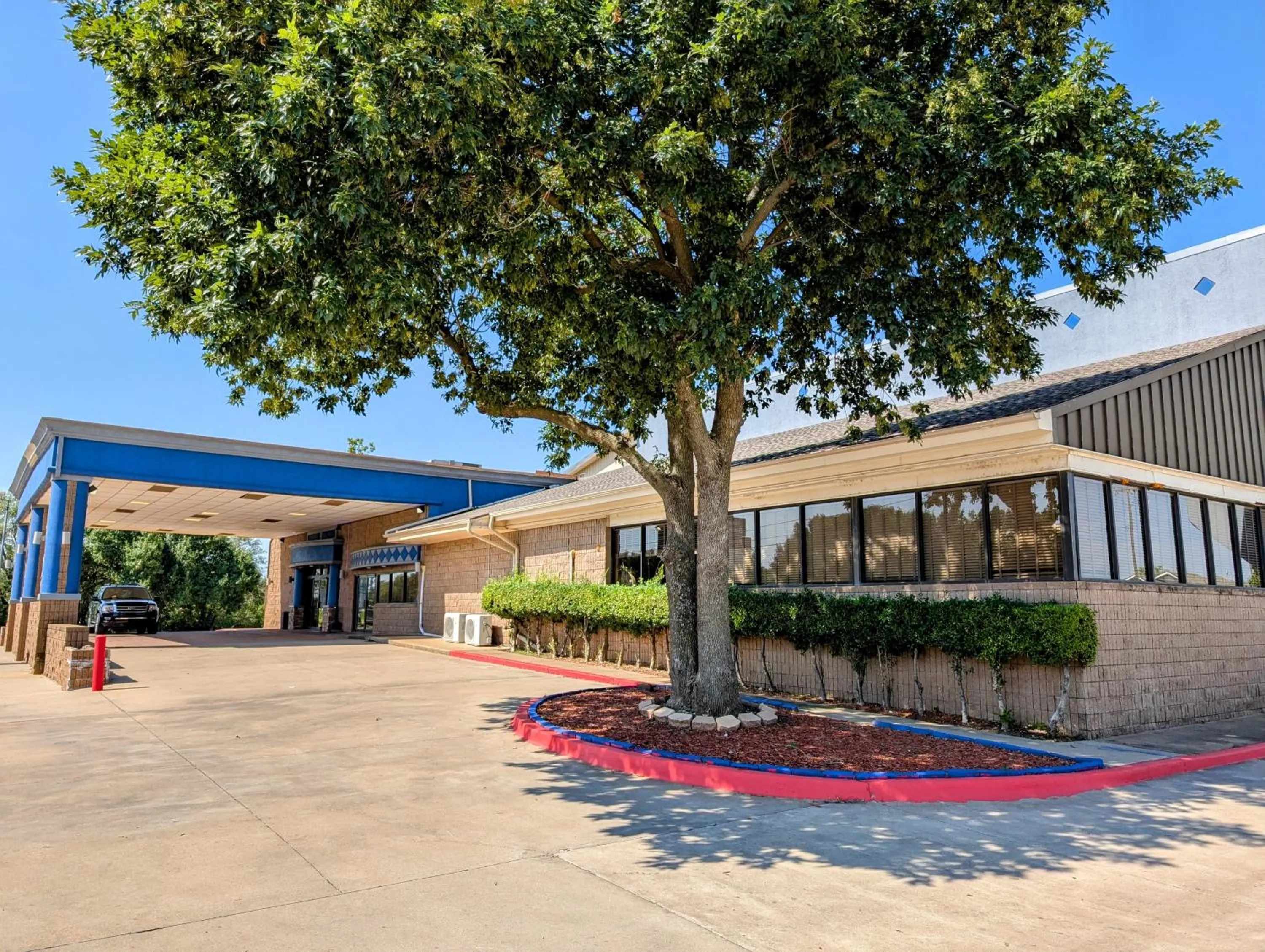 Property building in Travelodge by Wyndham Enid