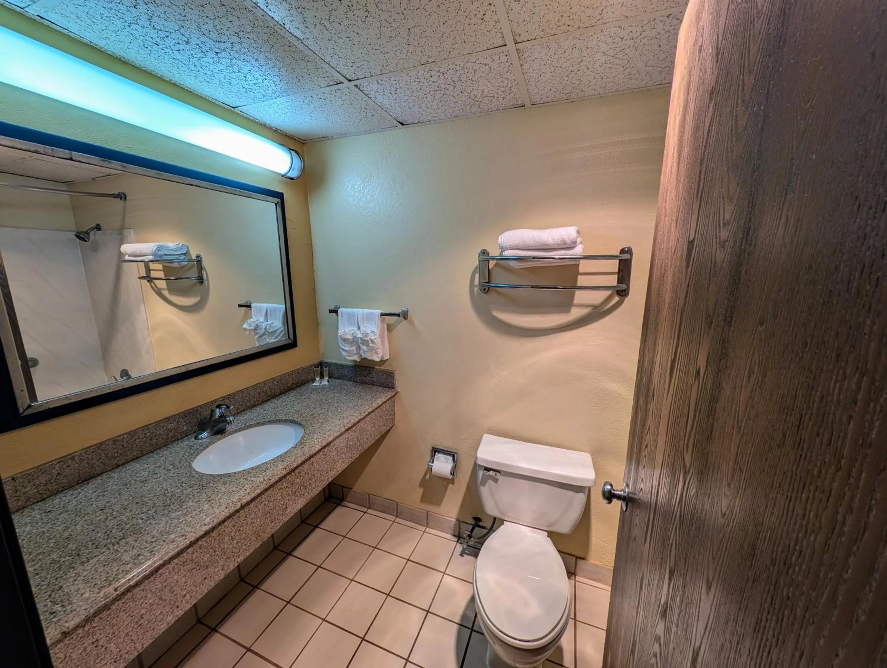 Bathroom in Travelodge by Wyndham Enid