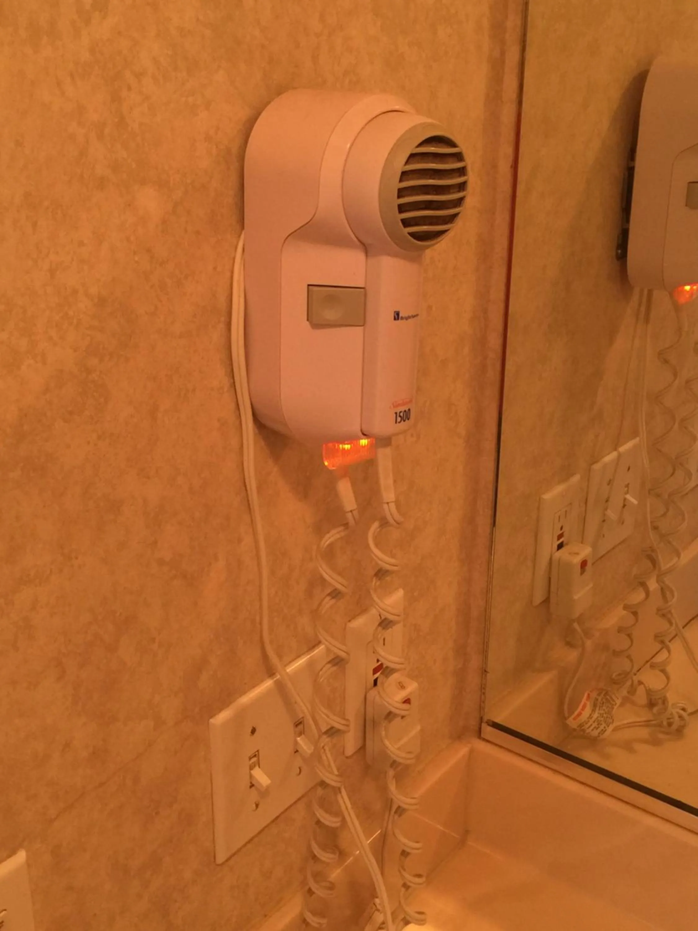 Bathroom in Gridley Inn & RV Park