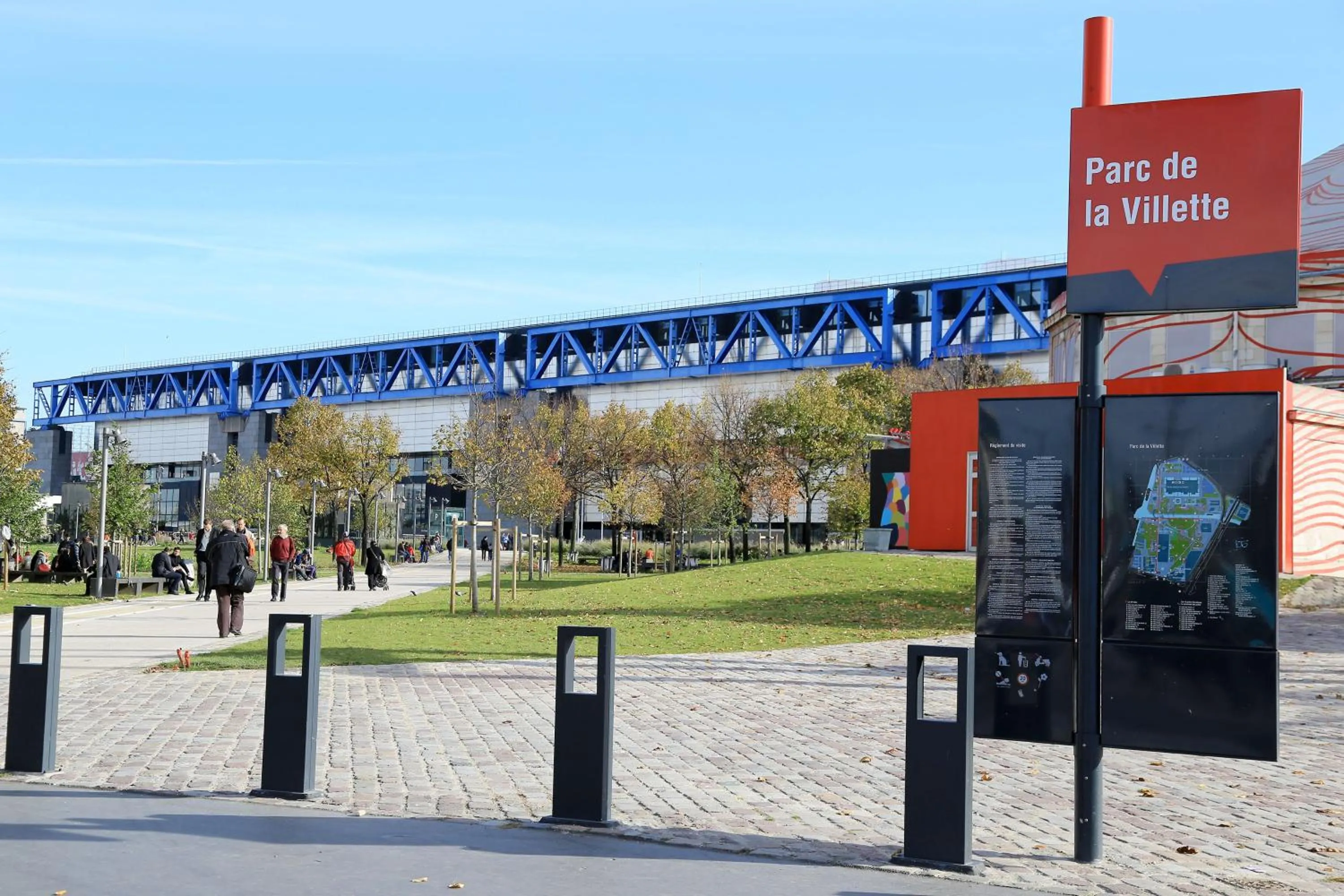Nearby landmark in Hotel Paris Villette