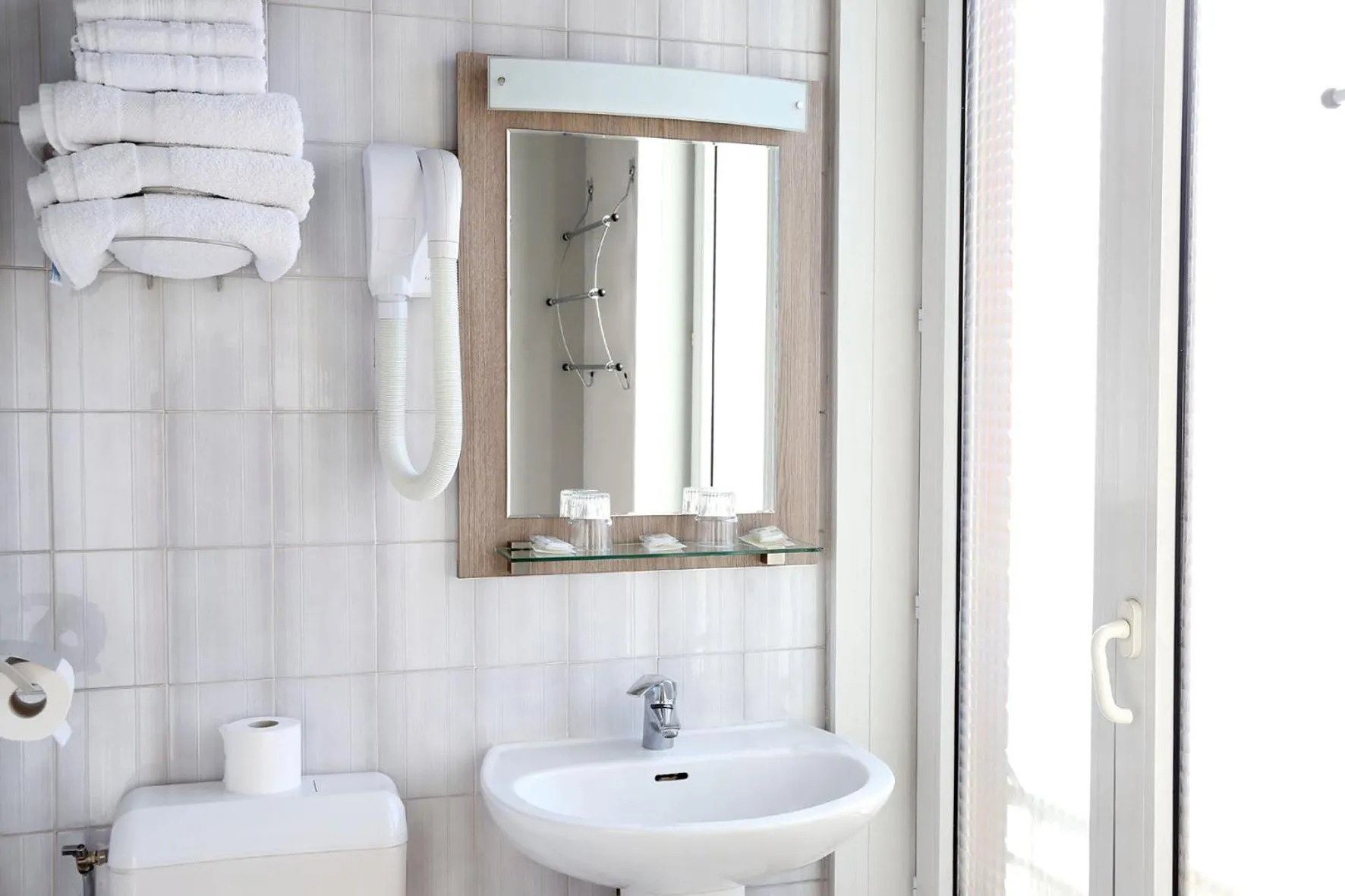 Bathroom in Hotel Paris Villette