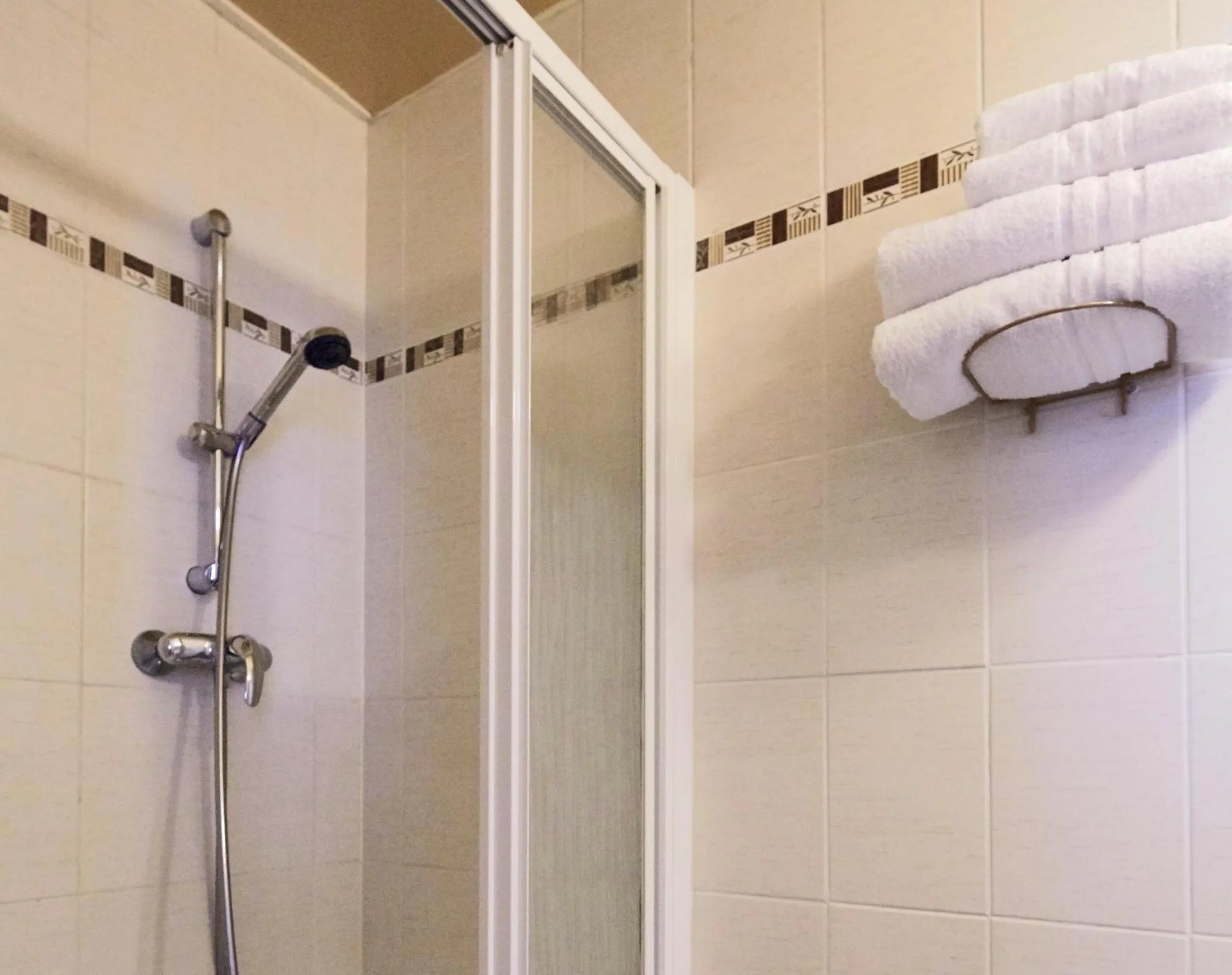 Bathroom in Hotel Paris Villette