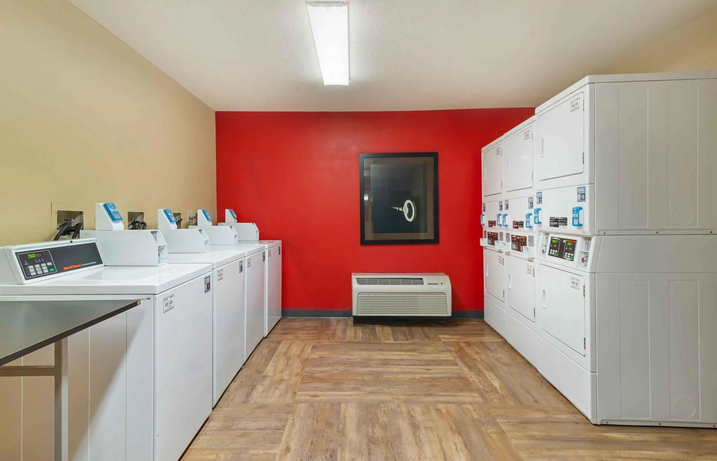 Property building in Extended Stay America Select Suites - Atlanta - Duluth