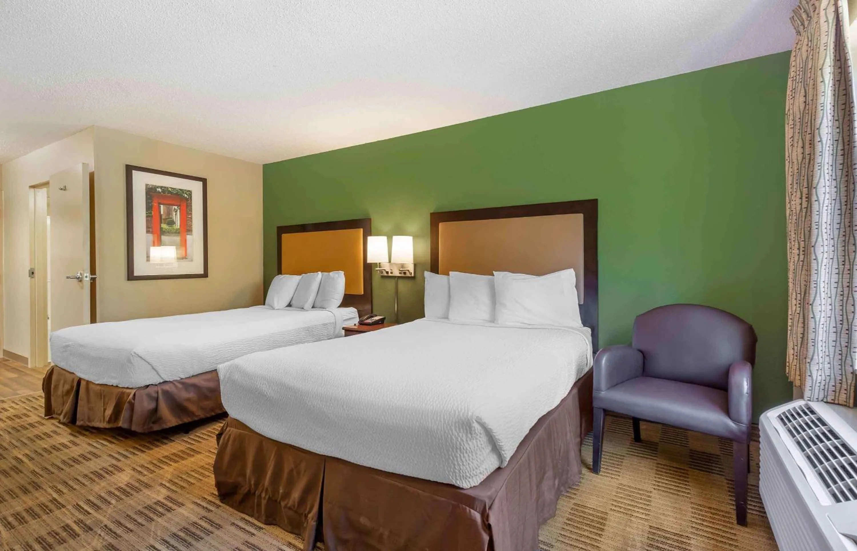 Bedroom, Bed in Extended Stay America Select Suites - Lexington Park - Pax River