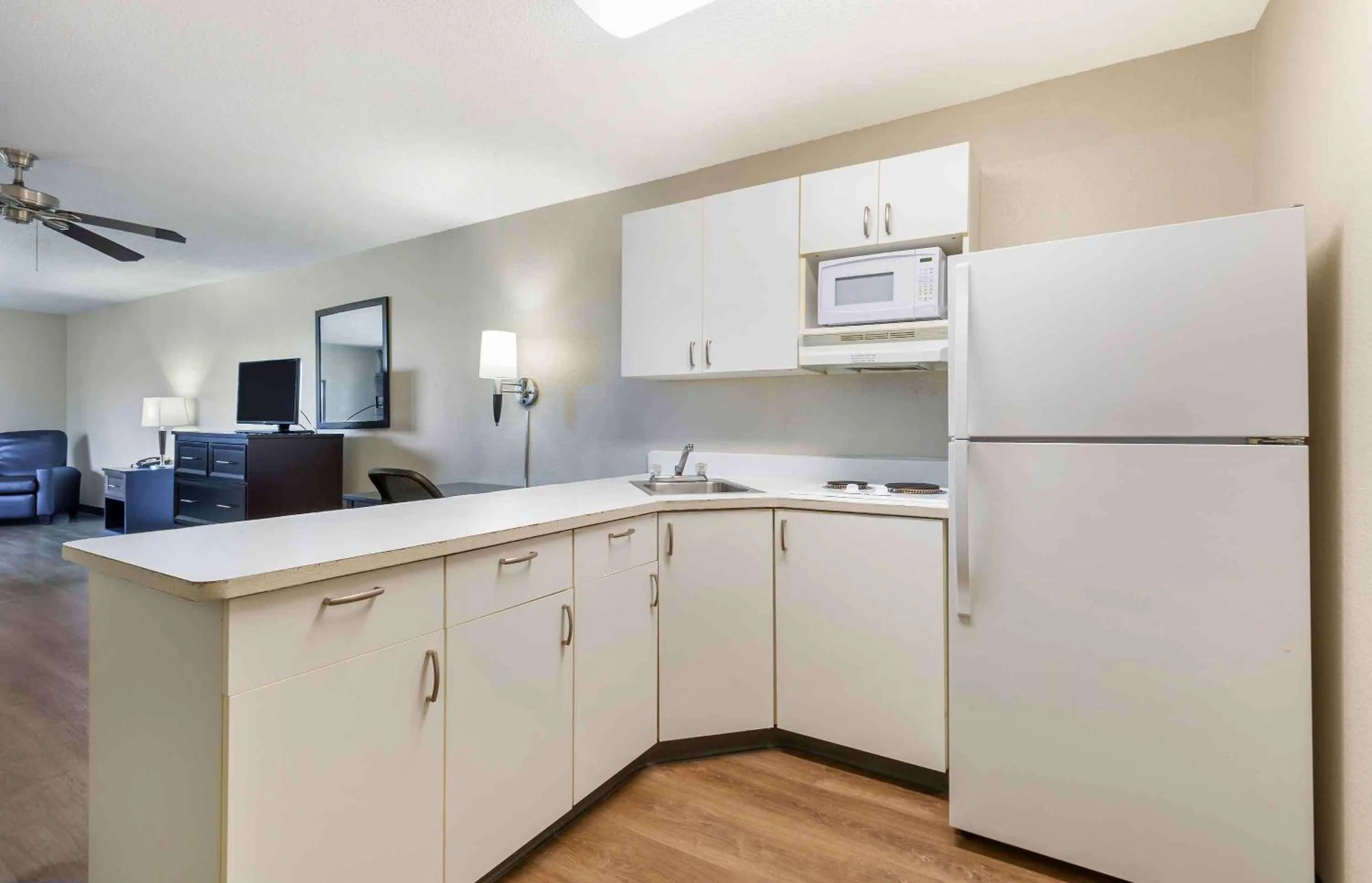 Bedroom in Extended Stay America Select Suites - Lexington Park - Pax River