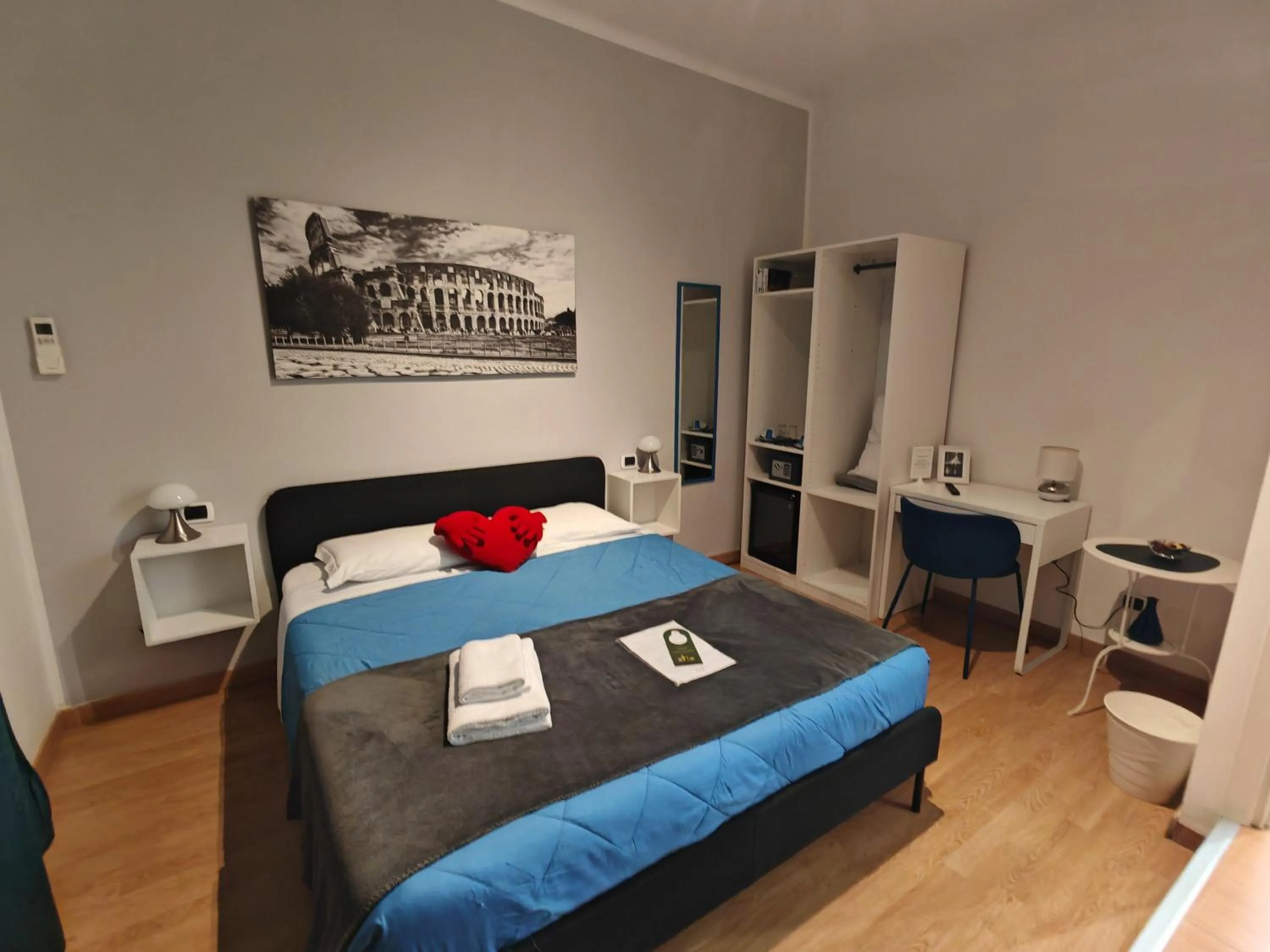 Bed in AD Trastevere Guest House - by AD Roma