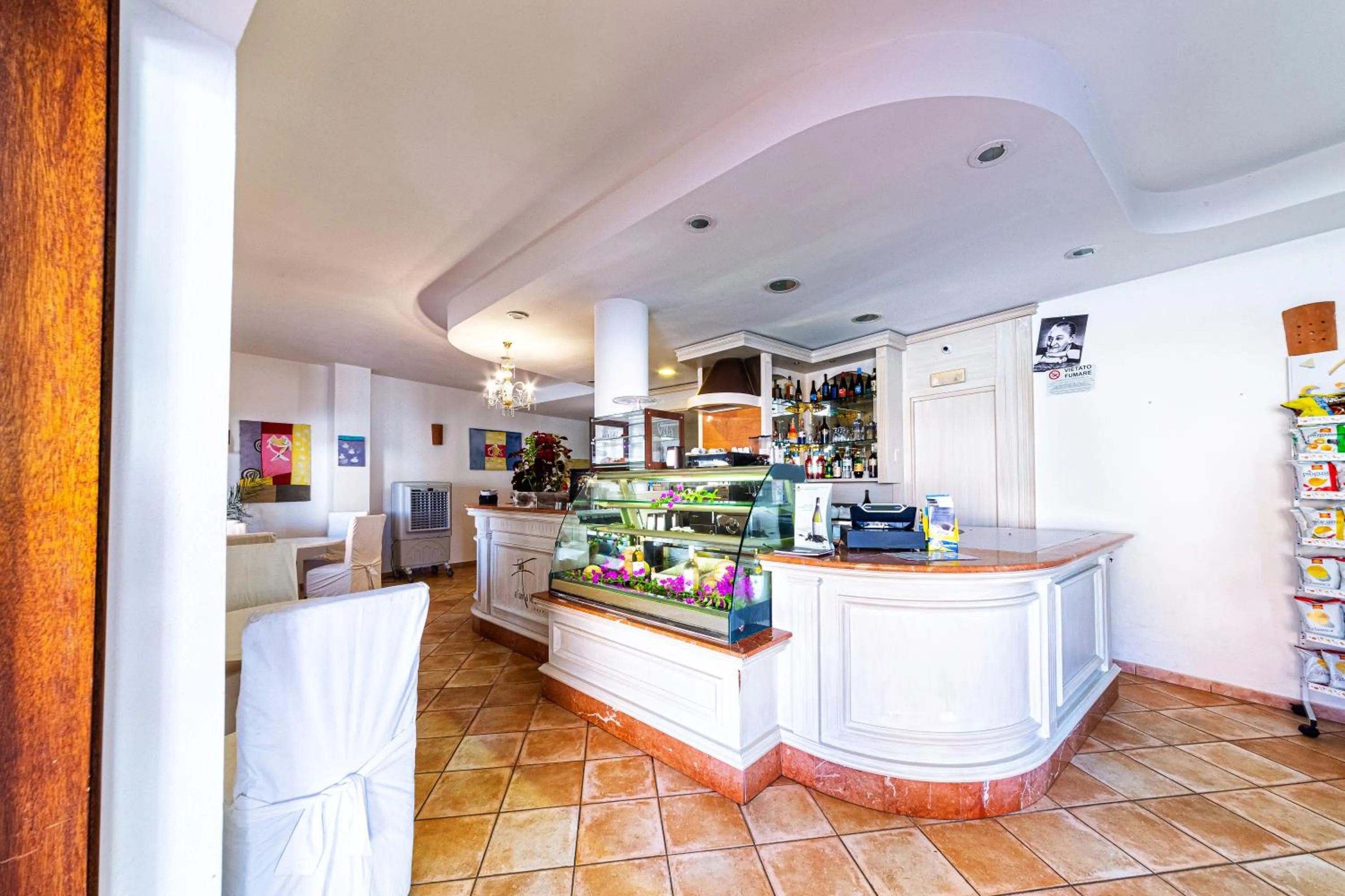 Lounge or bar in Hotel il Faro di Molara