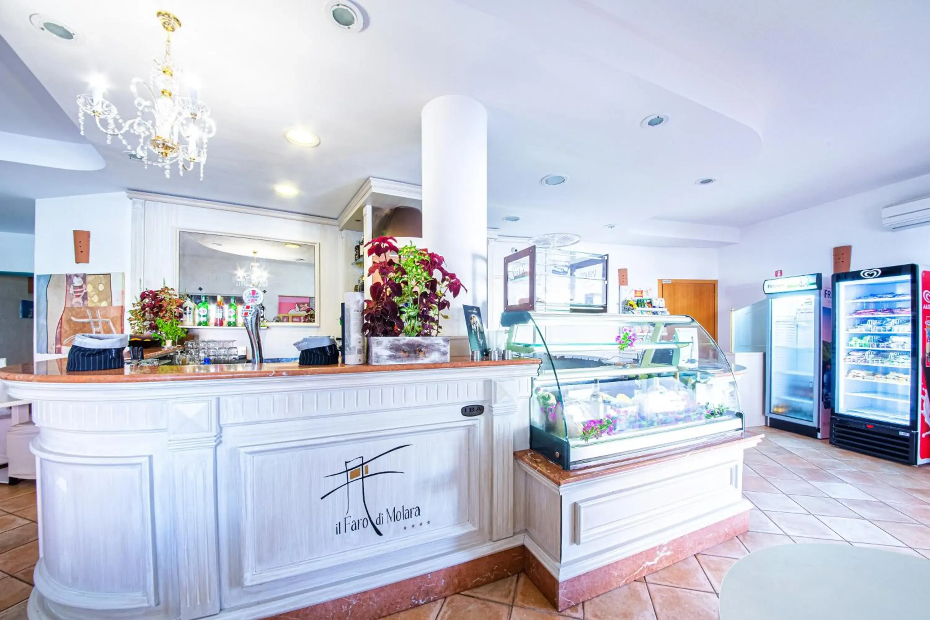 Lounge or bar in Hotel il Faro di Molara Lounge or bar in Hotel il Faro di Molara