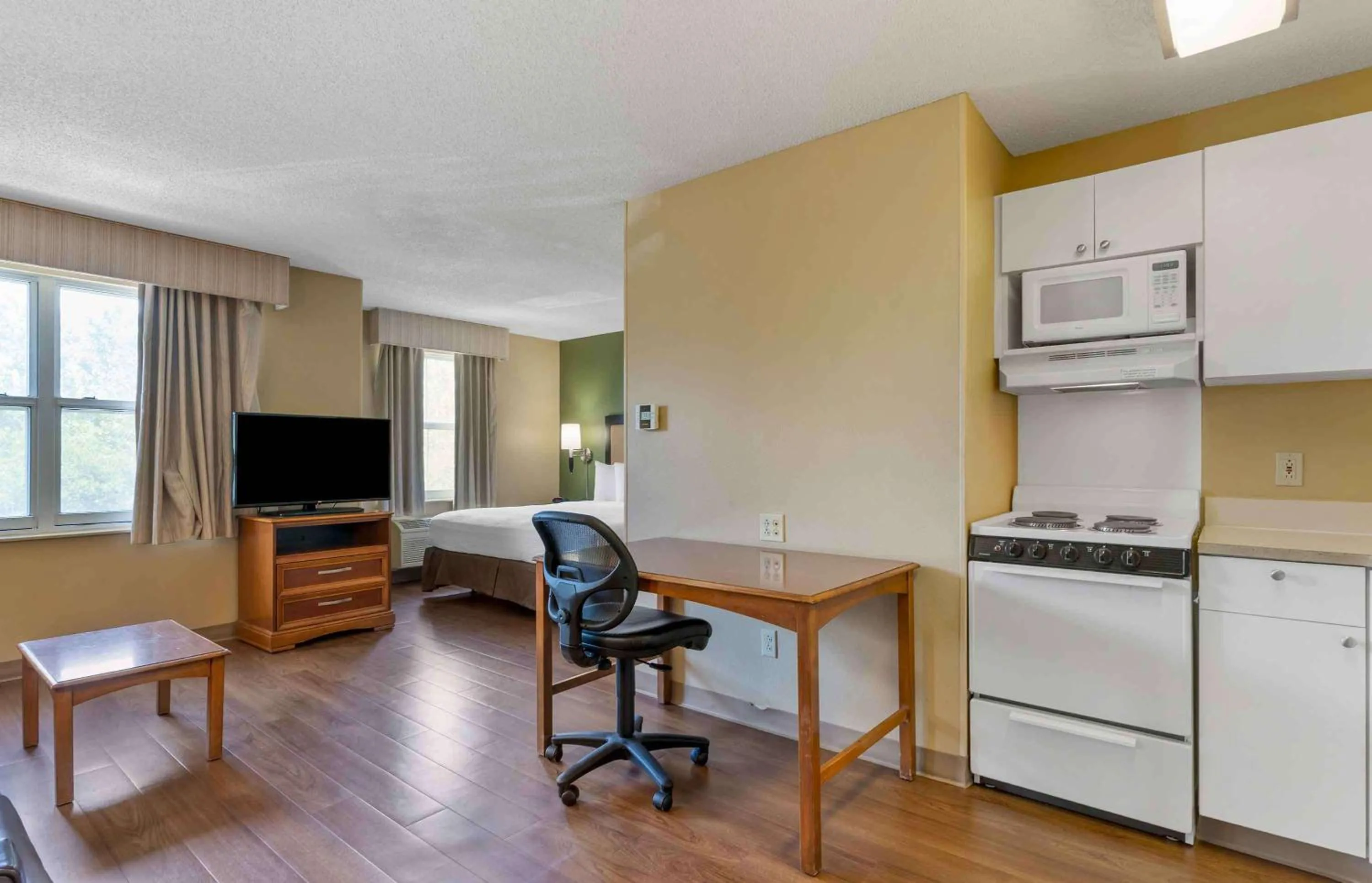 Kitchen or kitchenette in Extended Stay America Suites - San Jose - Edenvale - South