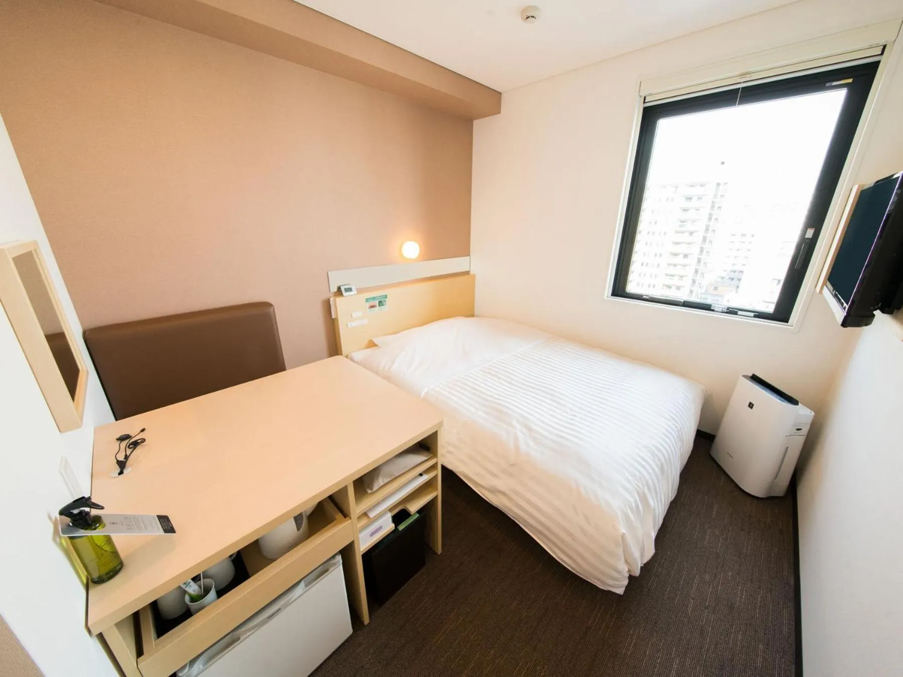 Bed in Super Hotel Tokyo Kinshicho Ekimae