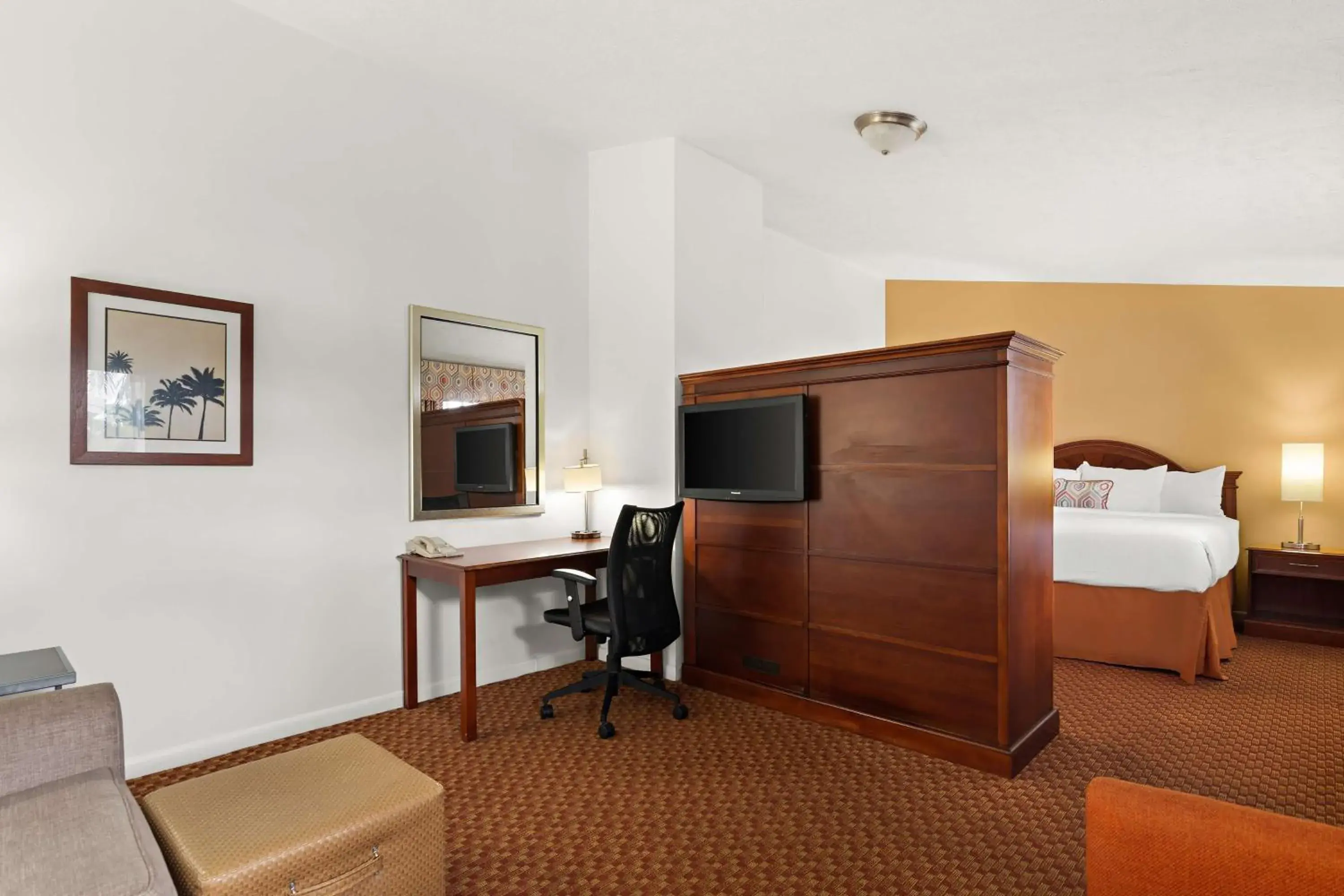 Bedroom, Bed in Best Western Port St. Lucie Bedroom, Bed in Best Western Port St. Lucie