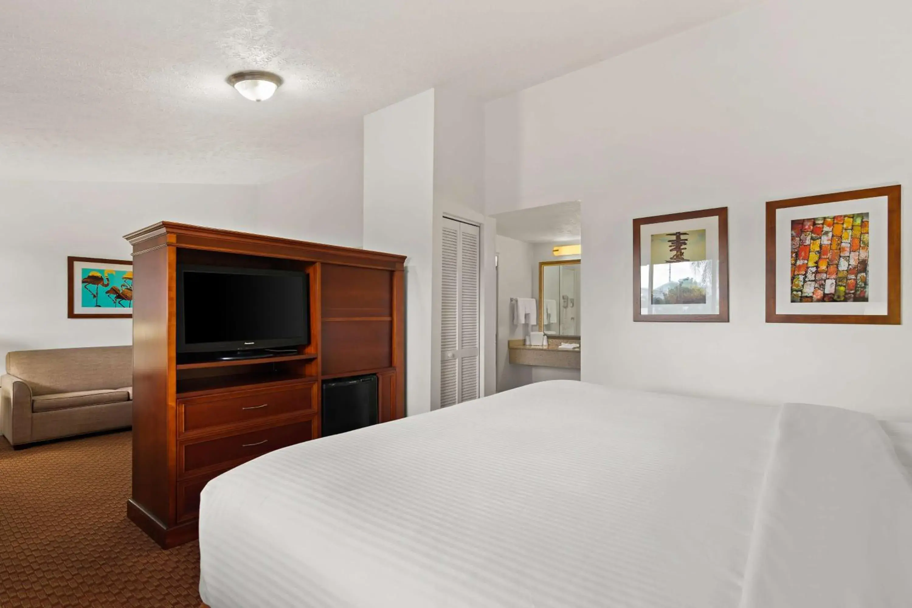 Bedroom, Bed in Best Western Port St. Lucie Bedroom, Bed in Best Western Port St. Lucie