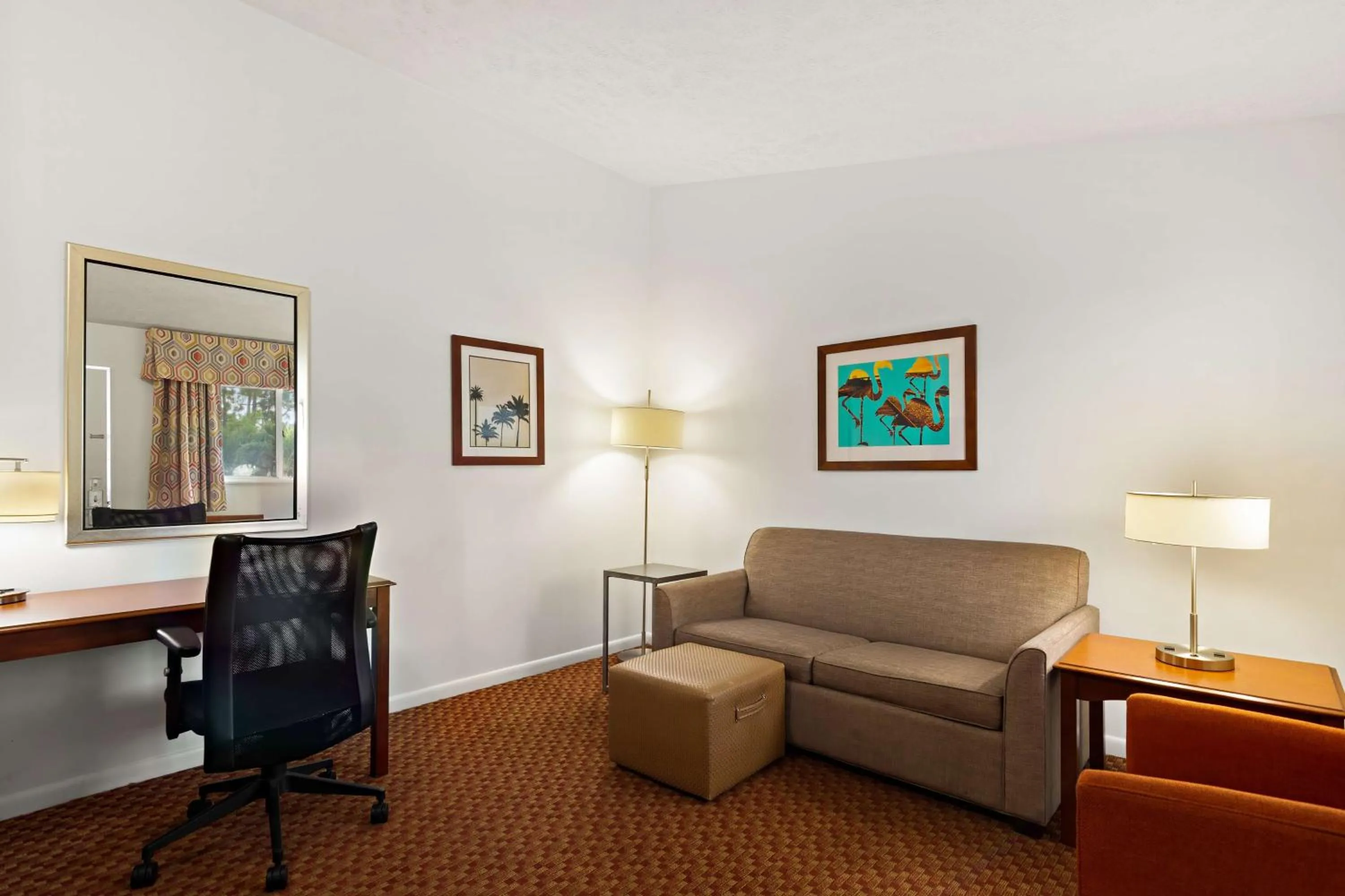 Photo of the whole room in Best Western Port St. Lucie