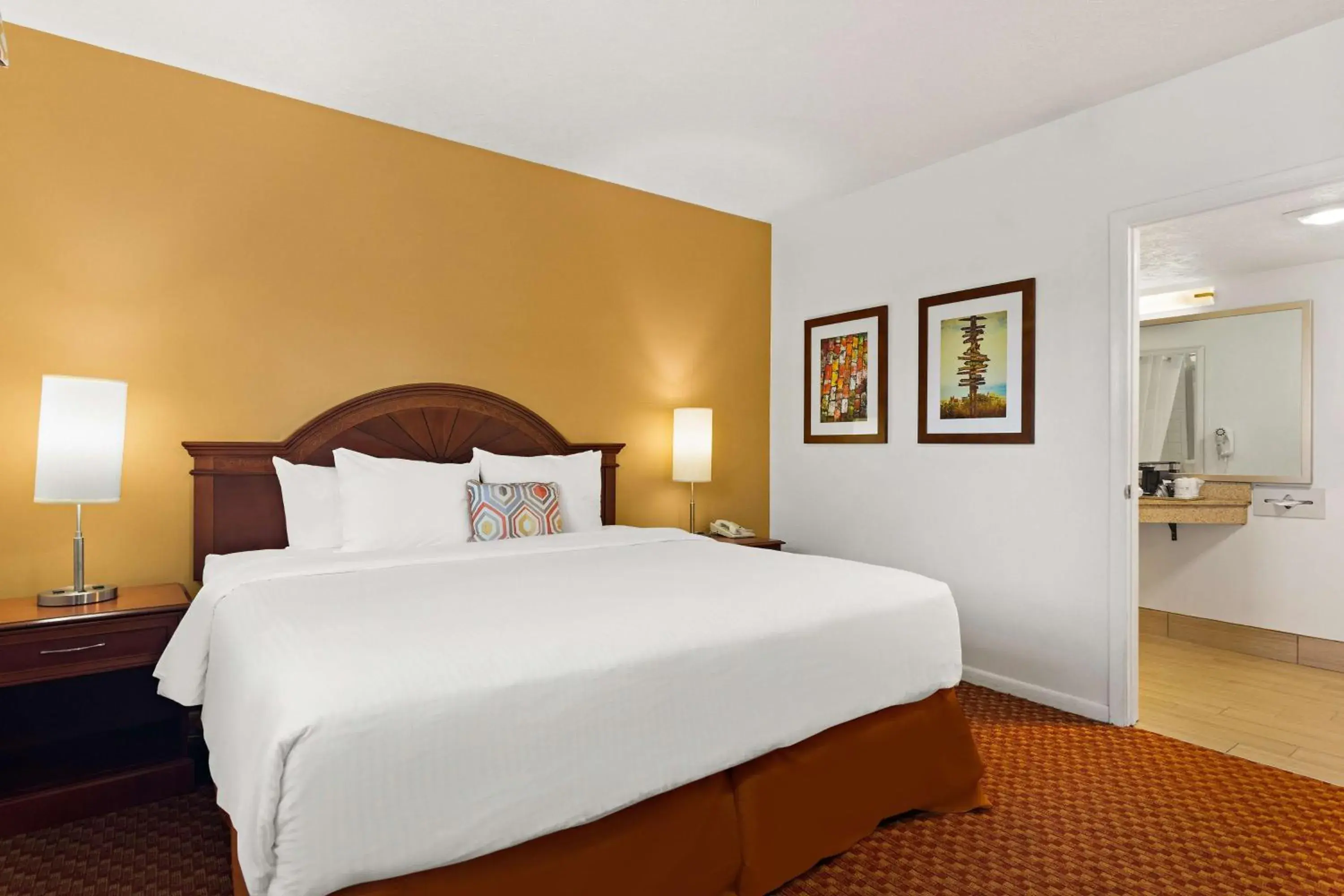 Bedroom, Bed in Best Western Port St. Lucie Bedroom, Bed in Best Western Port St. Lucie