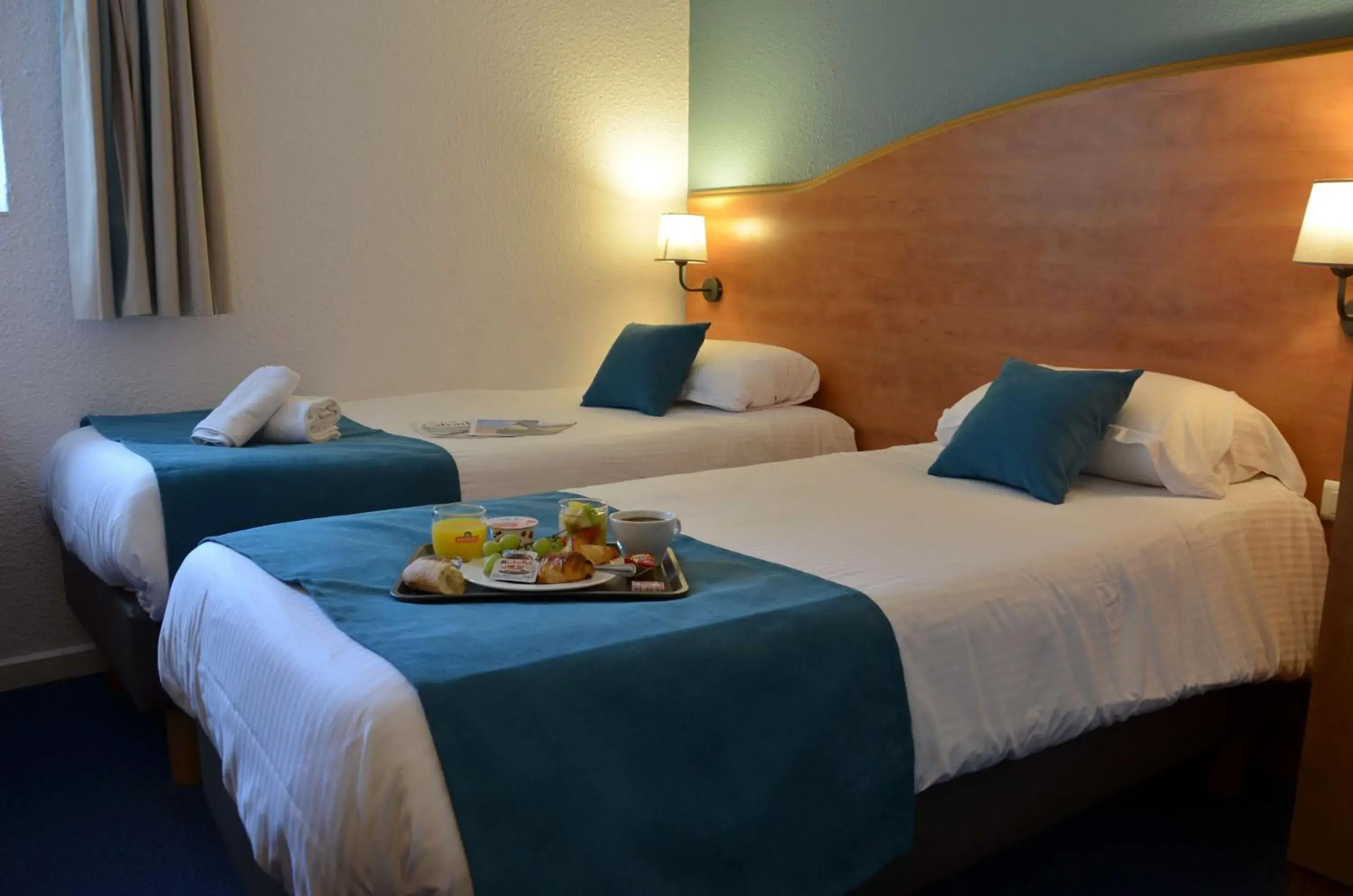 BRIT HOTEL Caen Hérouville BRIT HOTEL Caen Hérouville