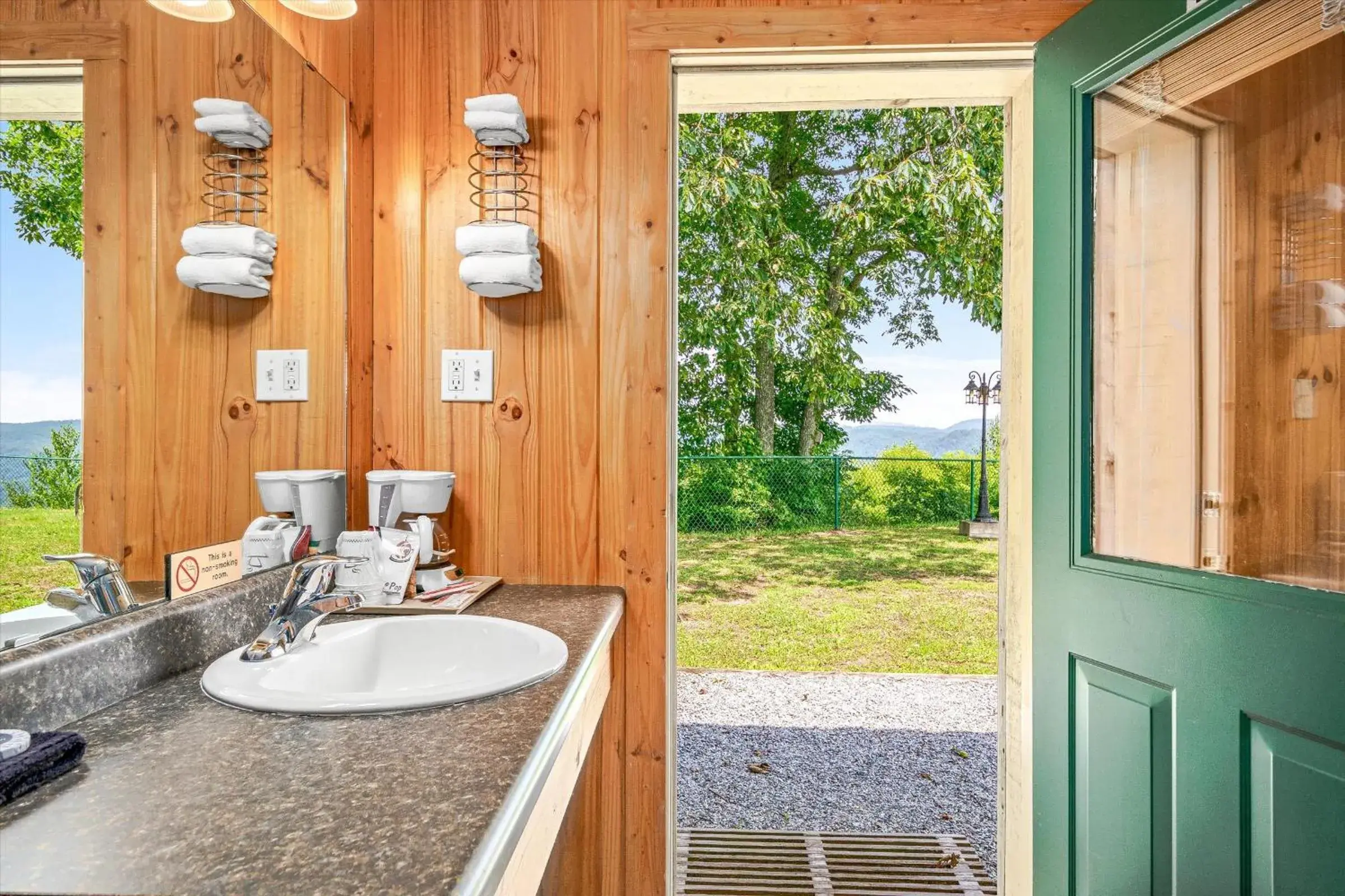 View (from property/room) in Early Blue Motel View (from property/room) in Early Blue Motel