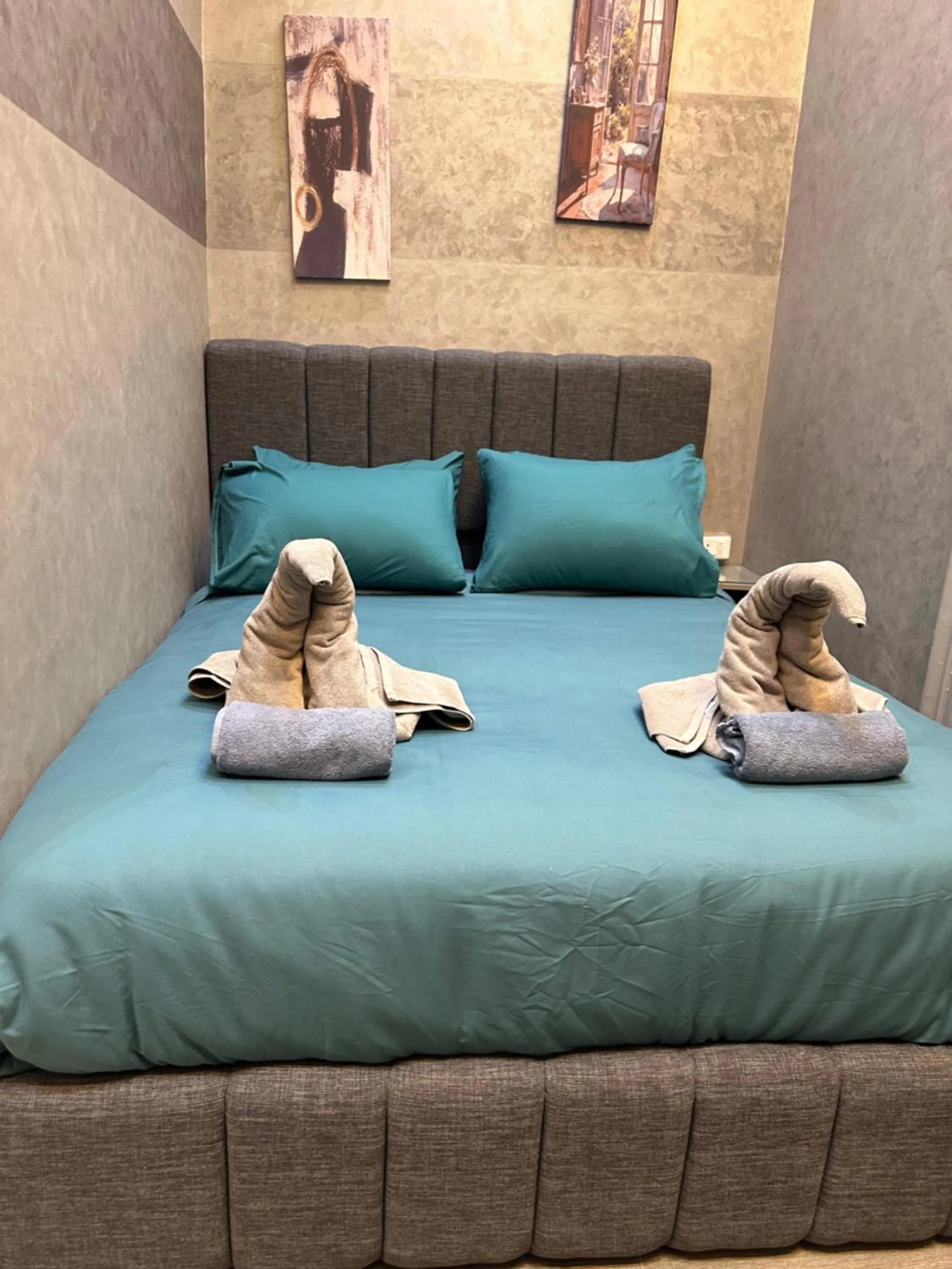 Photo of the whole room, Bed in Heritage Hostel Cairo