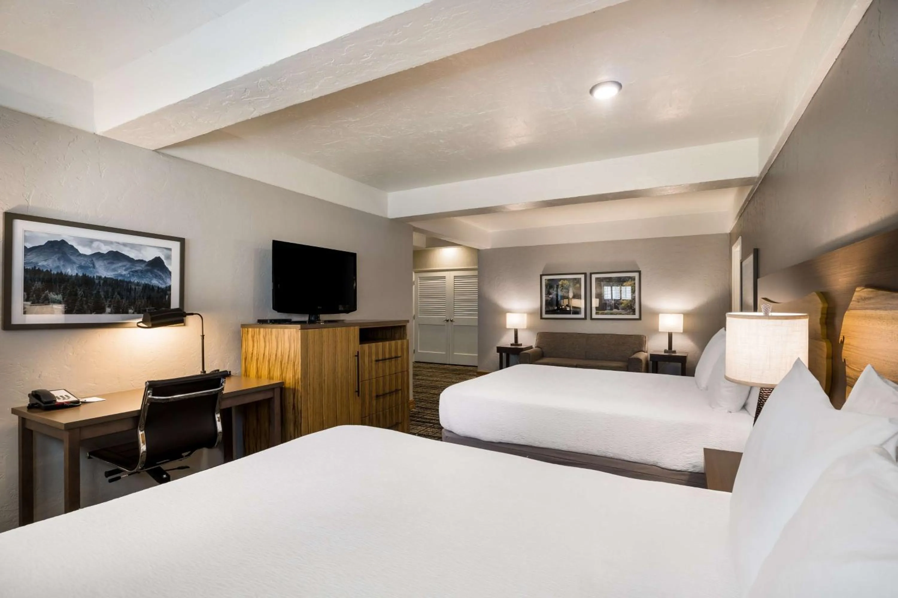 Bedroom, Bed in Best Western Antlers at Glenwood Springs