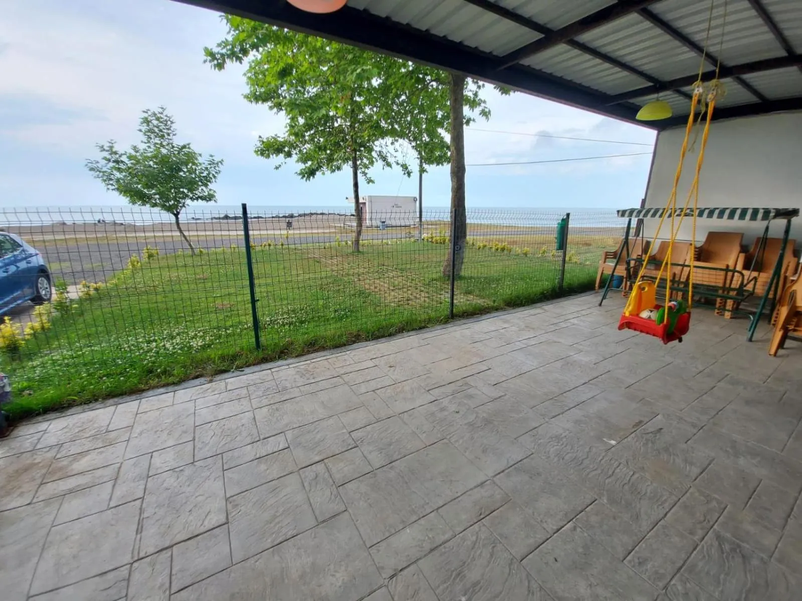 Garden in seasidehouse