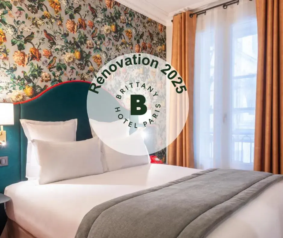 Property logo or sign, Bed in Hôtel Brittany Property logo or sign, Bed in Hôtel Brittany