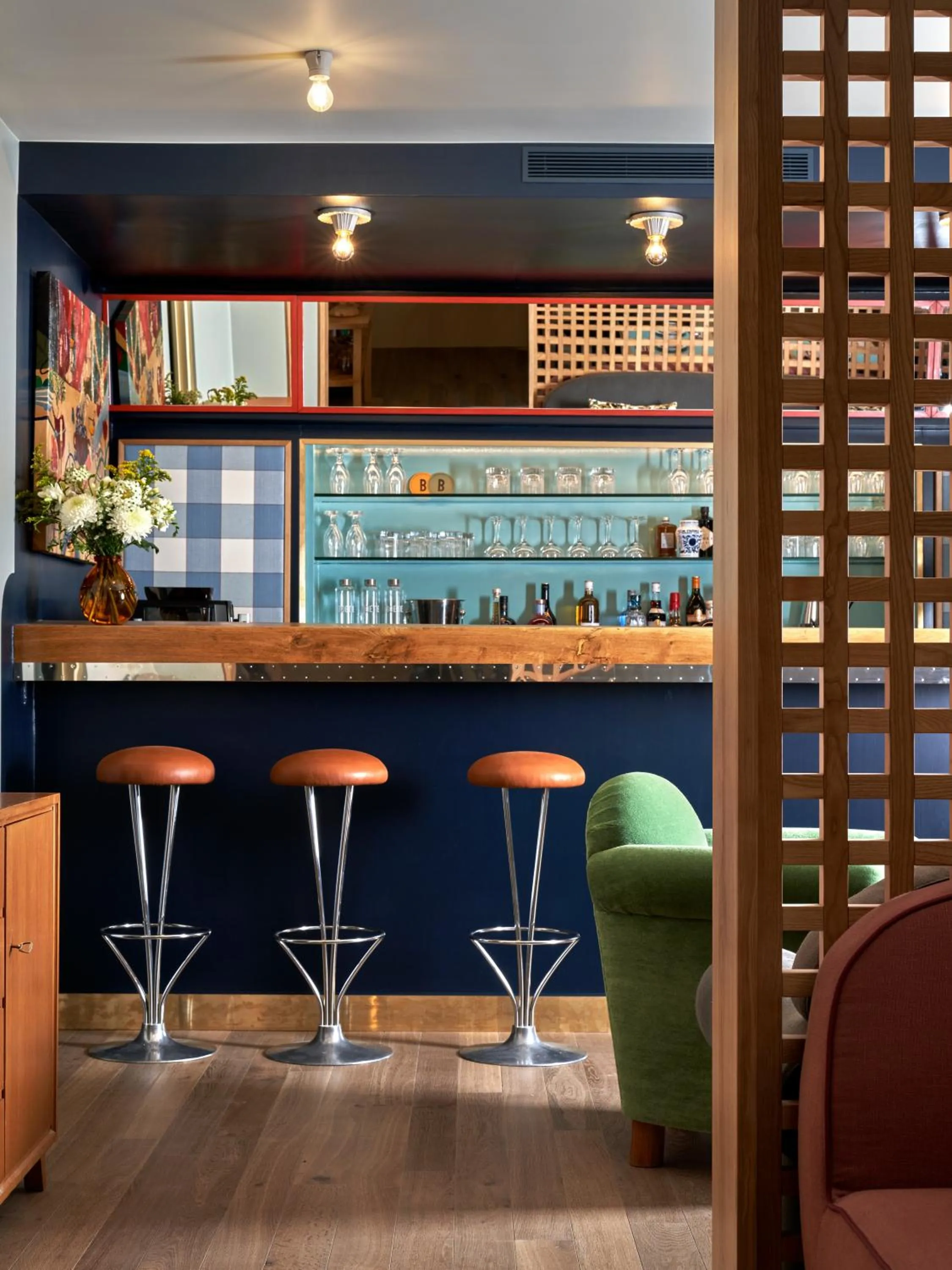 Lounge or bar in Hôtel de La Boétie