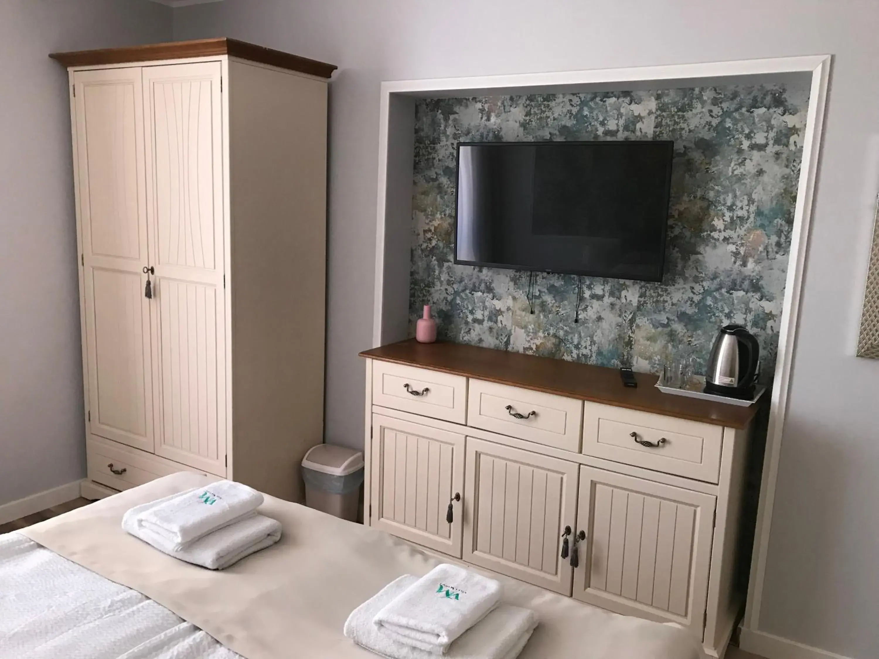 Double Room with Balcony (2 Adults + 1 Child) in Villa Magda Double Room with Balcony (2 Adults + 1 Child) in Villa Magda