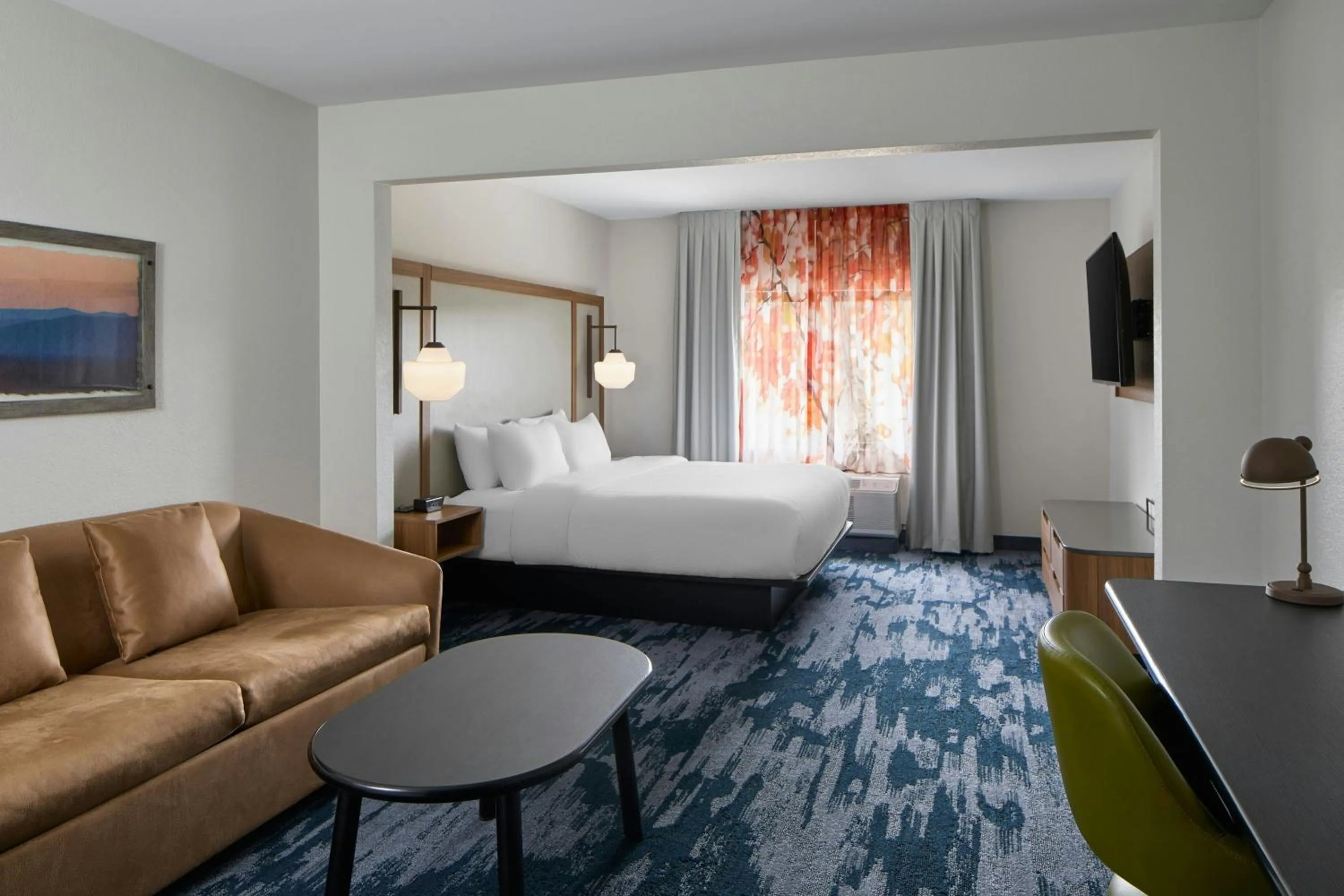 Photo of the whole room, Bed in Fairfield by Marriott Inn & Suites LaGrange