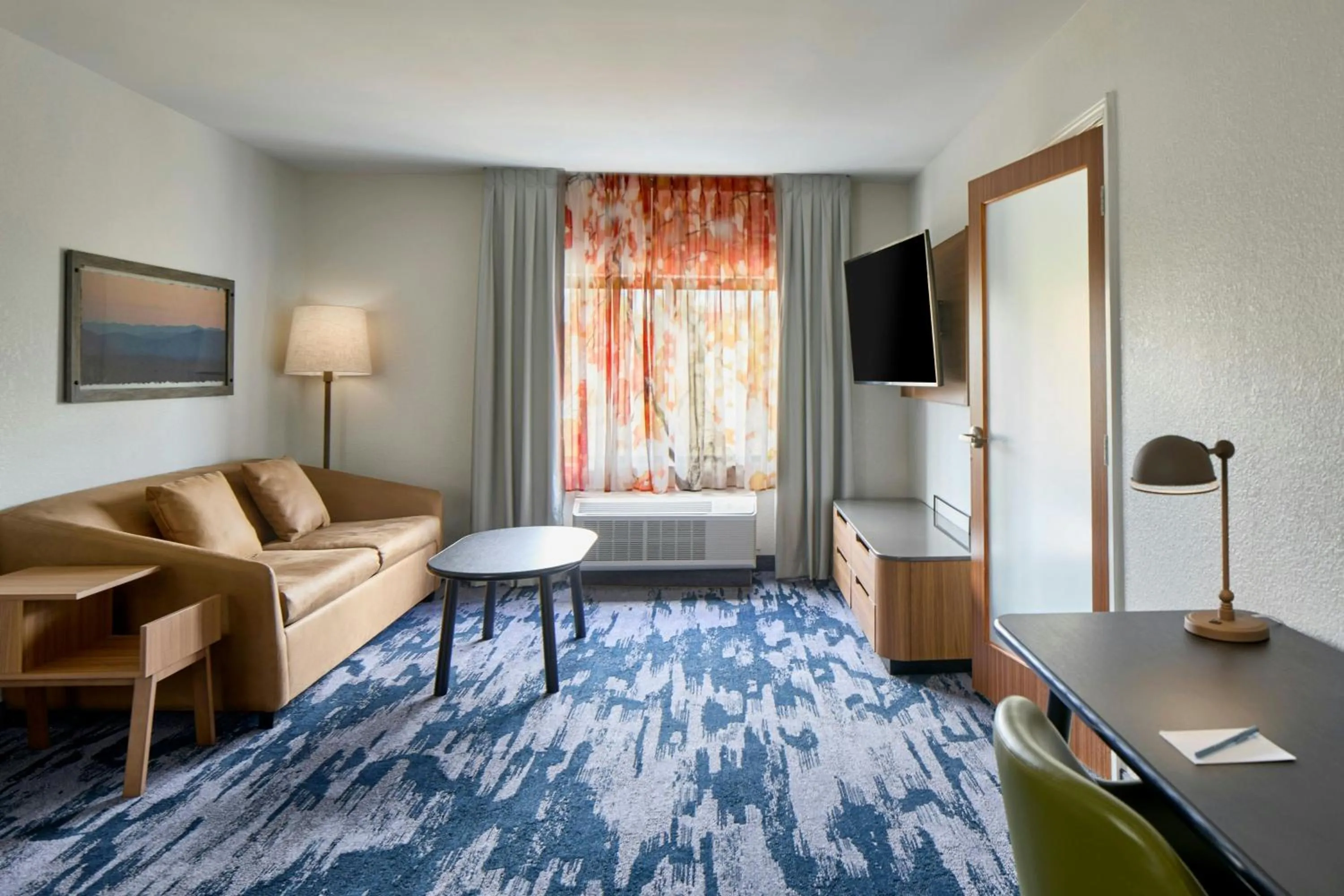 Living room in Fairfield by Marriott Inn & Suites LaGrange