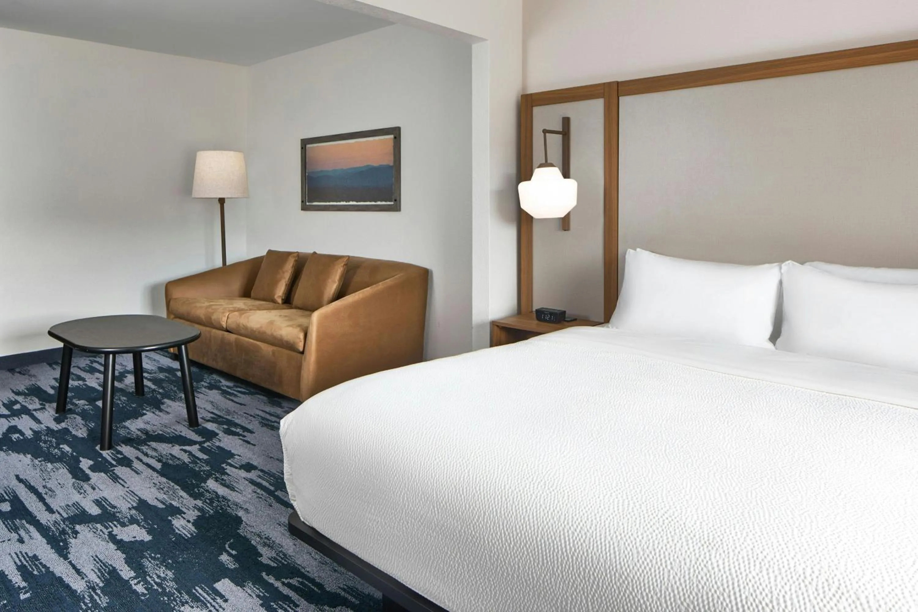 Photo of the whole room, Bed in Fairfield by Marriott Inn & Suites LaGrange
