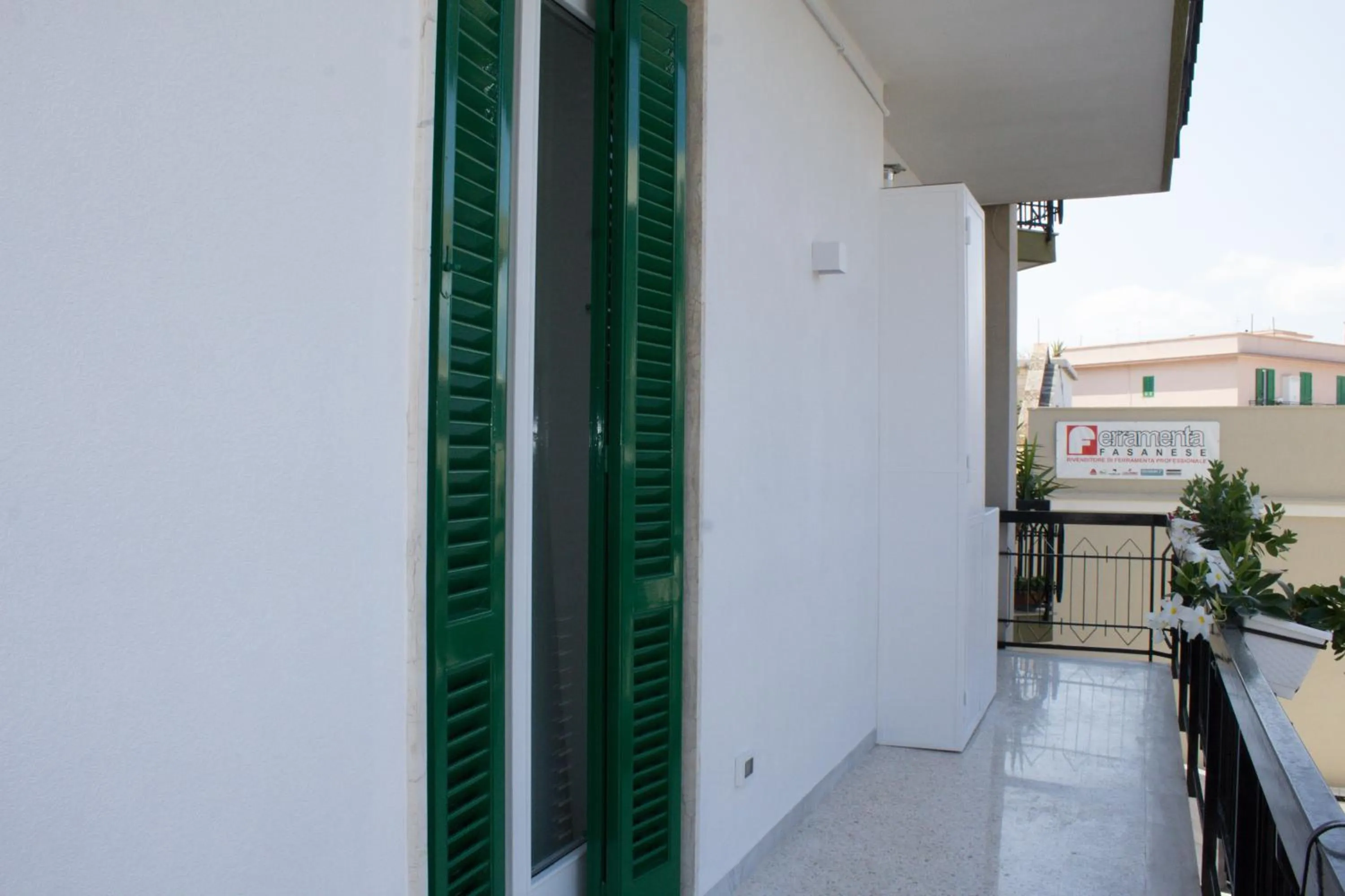 Property building in la dimora di Greta
